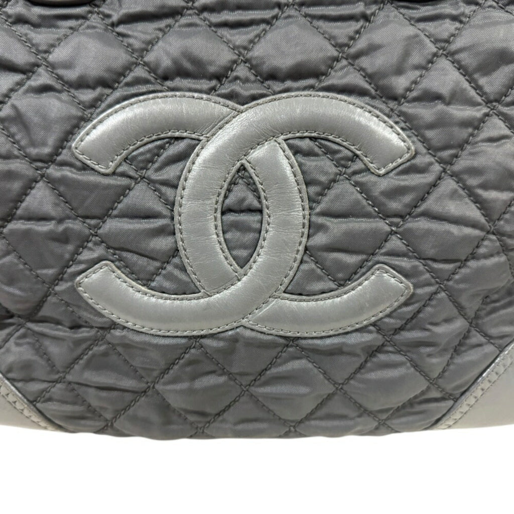 Chanel Gray Nylon Leather Tote Bag (Pre-Owned)