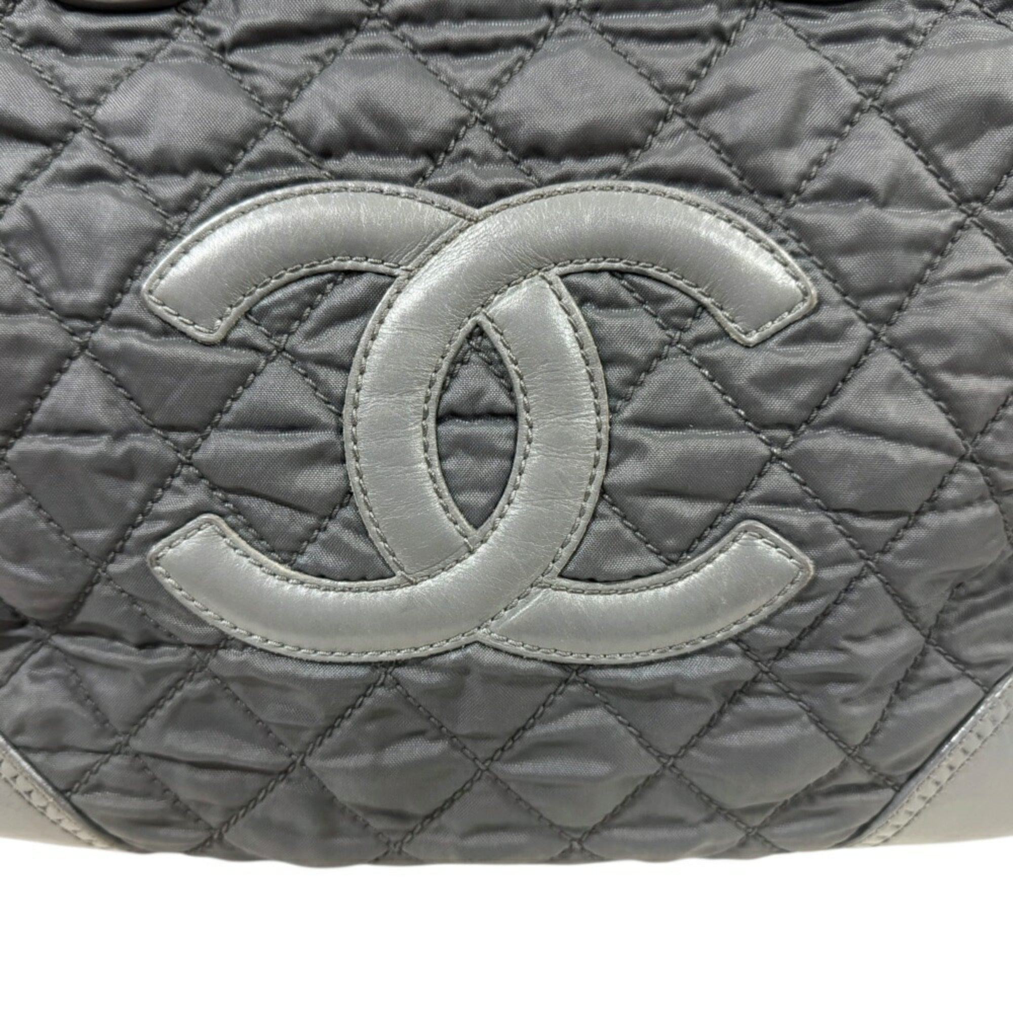 Chanel Gray Nylon Leather Tote Bag (Pre-Owned)