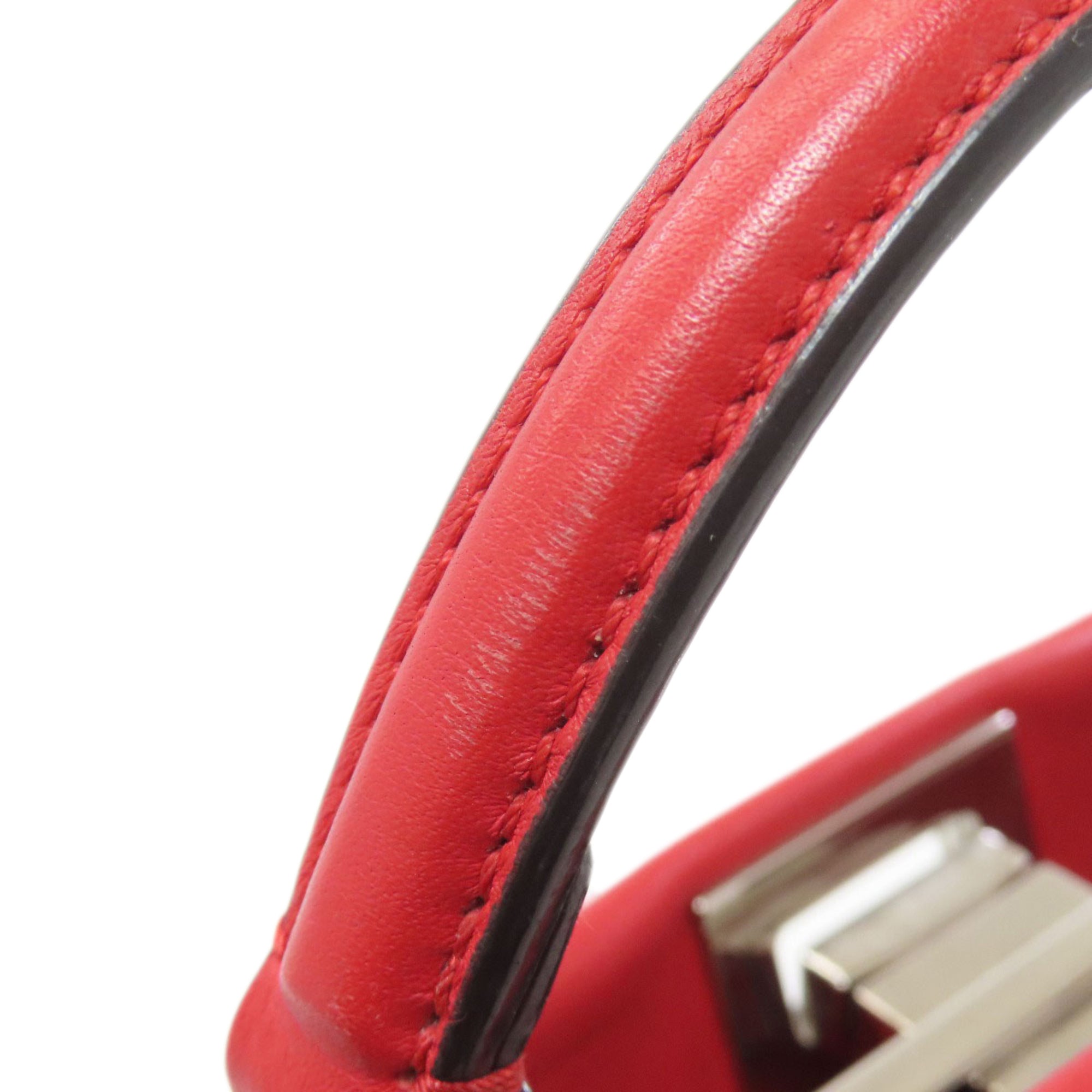 Fendi Red Color Leather Handbag (Pre-Owned)