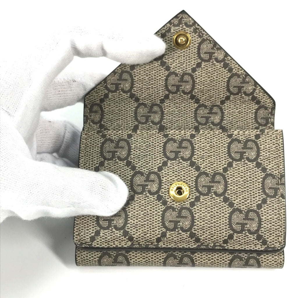 Gucci Beige Other Wallet (Tri-Fold) (Pre-Owned)