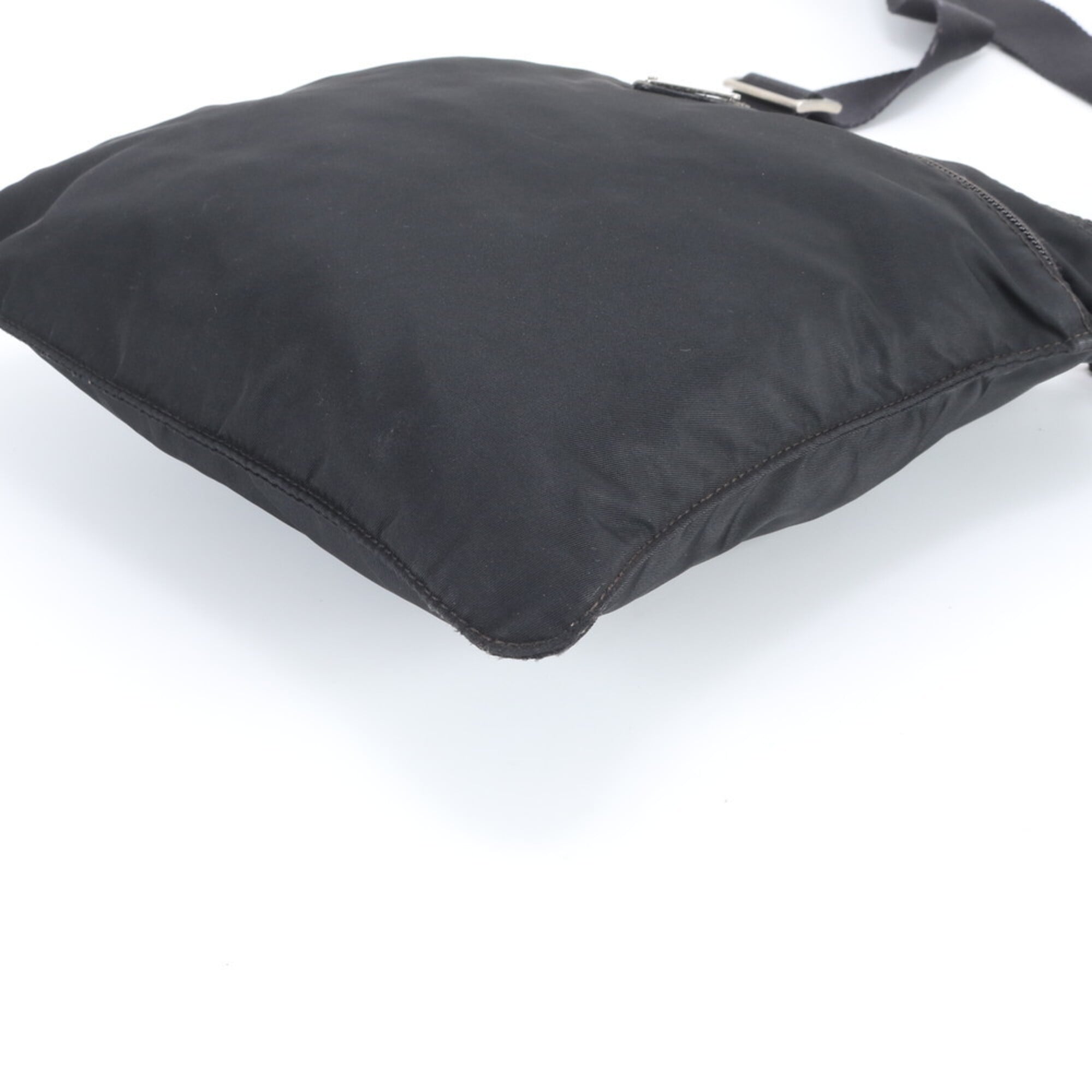 Prada Black Nylon Leather Shoulder Bag (Pre-Owned)