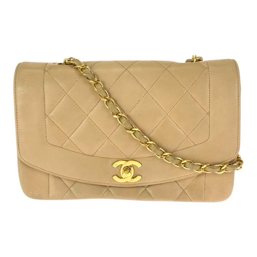 Chanel Matelasse Beige Leather Shoulder Bag (Pre-Owned)