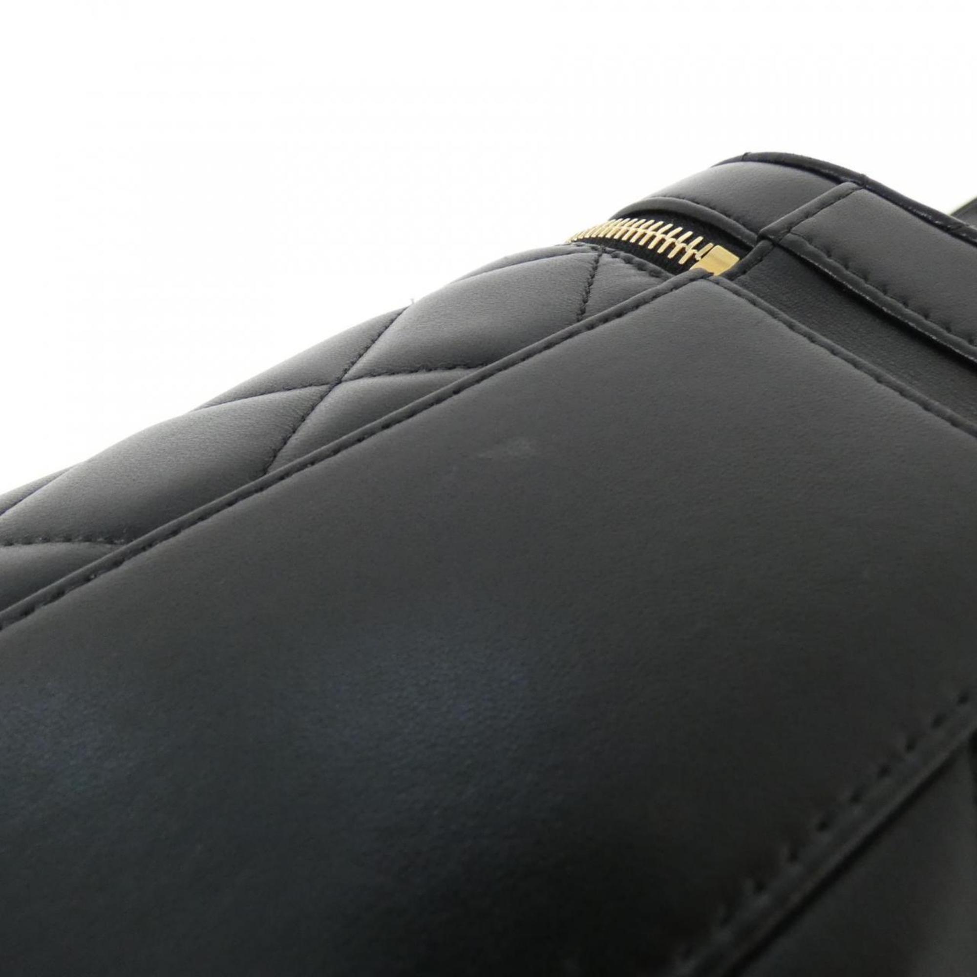Chanel Black Leather Handbag (Pre-Owned)