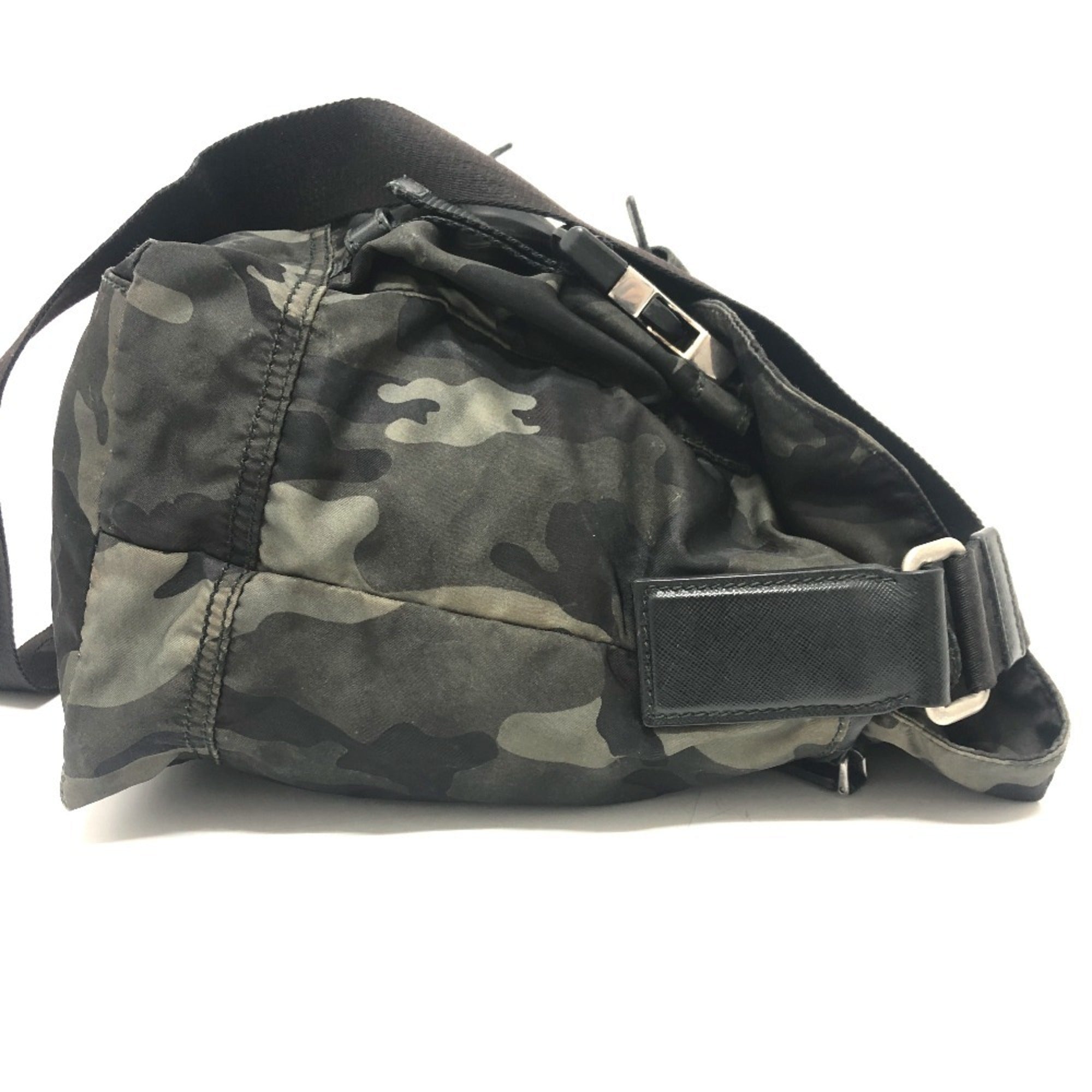 Prada Green Nylon Shoulder Bag (Pre-Owned)