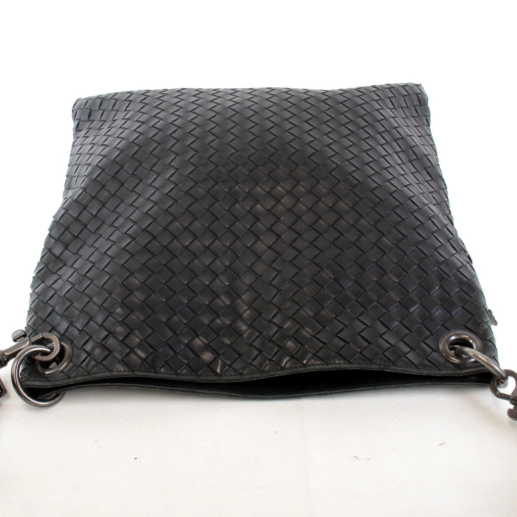 Bottega Veneta Black Leather Shoulder Bag (Pre-Owned)