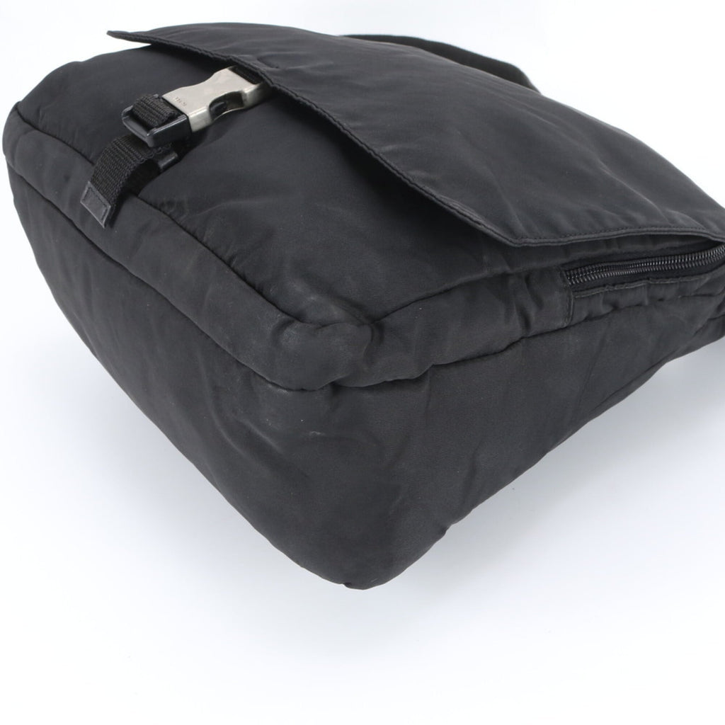 Prada Black Nylon Leather Shoulder Bag (Pre-Owned)