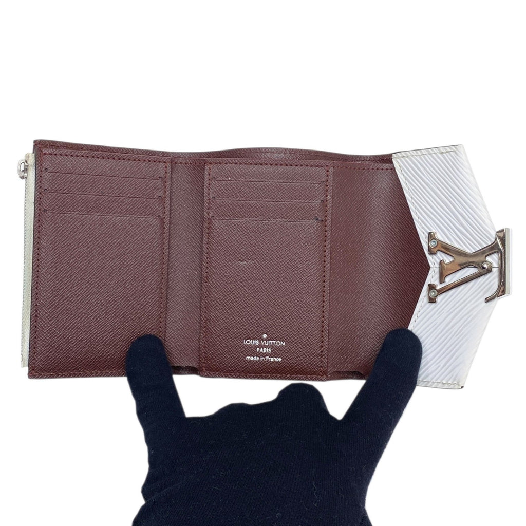 Louis Vuitton White Epi Leather Coin Purse/Coin Case (Pre-Owned)