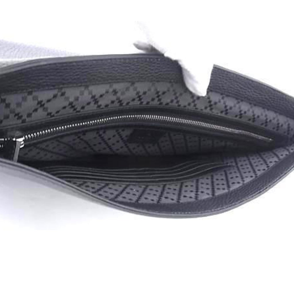 Gucci Black Leather Clutch Bag Handbag (Pre-Owned)
