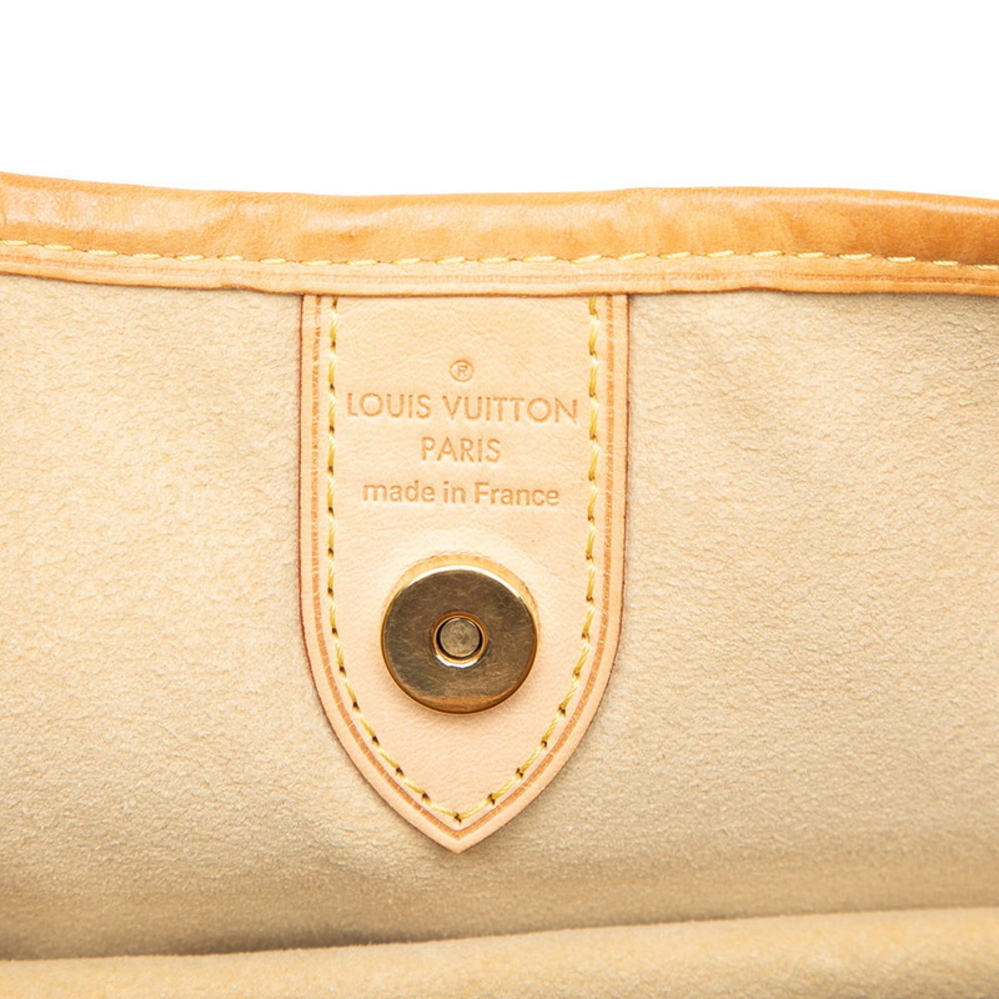 Louis Vuitton White Pvc Leather Shoulder Bag (Pre-Owned)