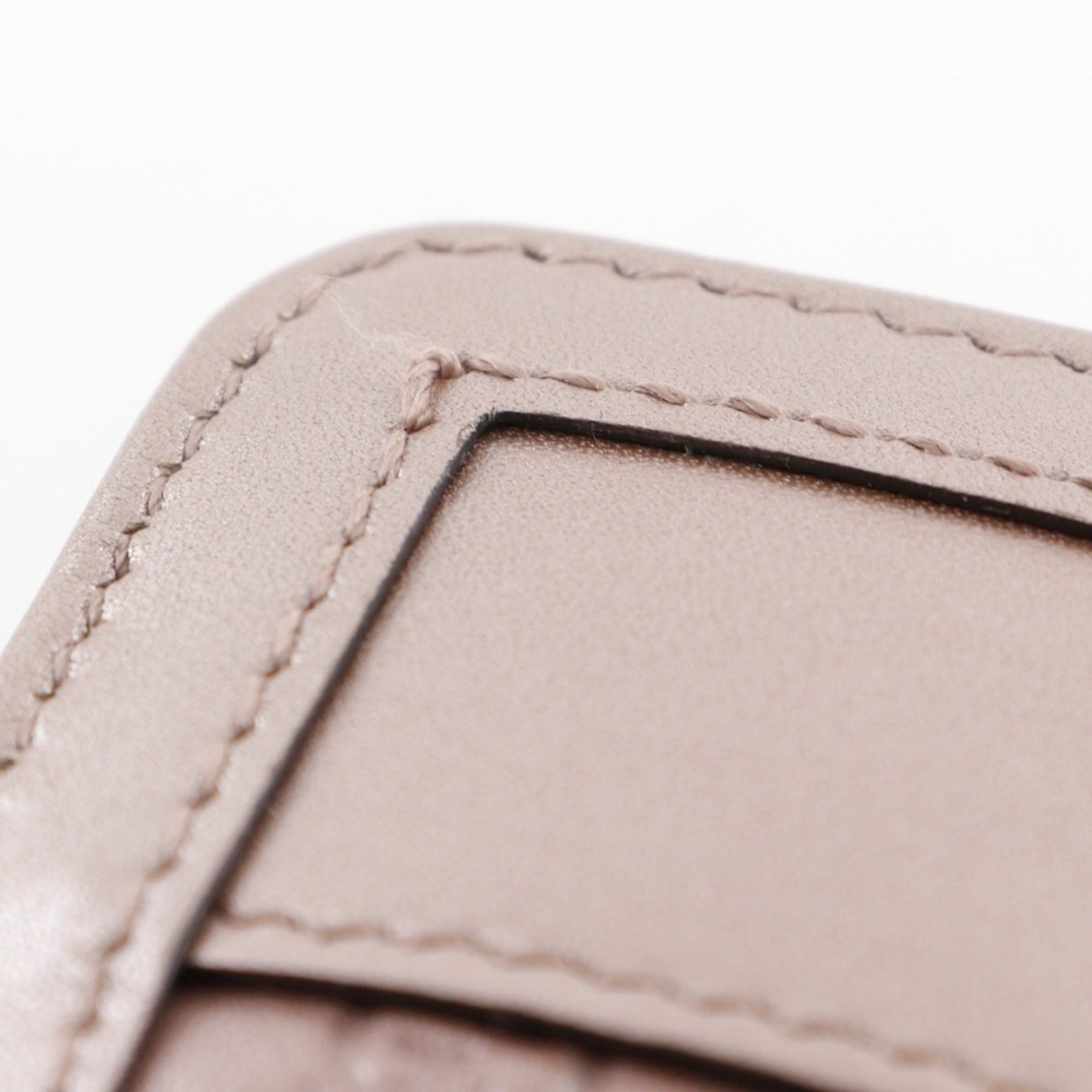 Gucci Pink Gg Leather Long Wallet (Bi-Fold) (Pre-Owned)