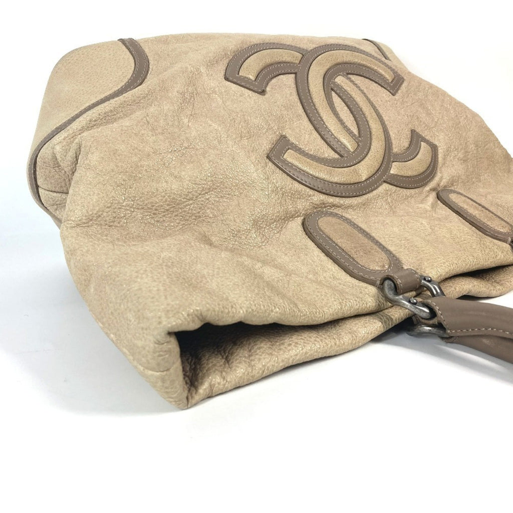 Chanel Beige Leather Shoulder Bag Tote Bag (Pre-Owned)