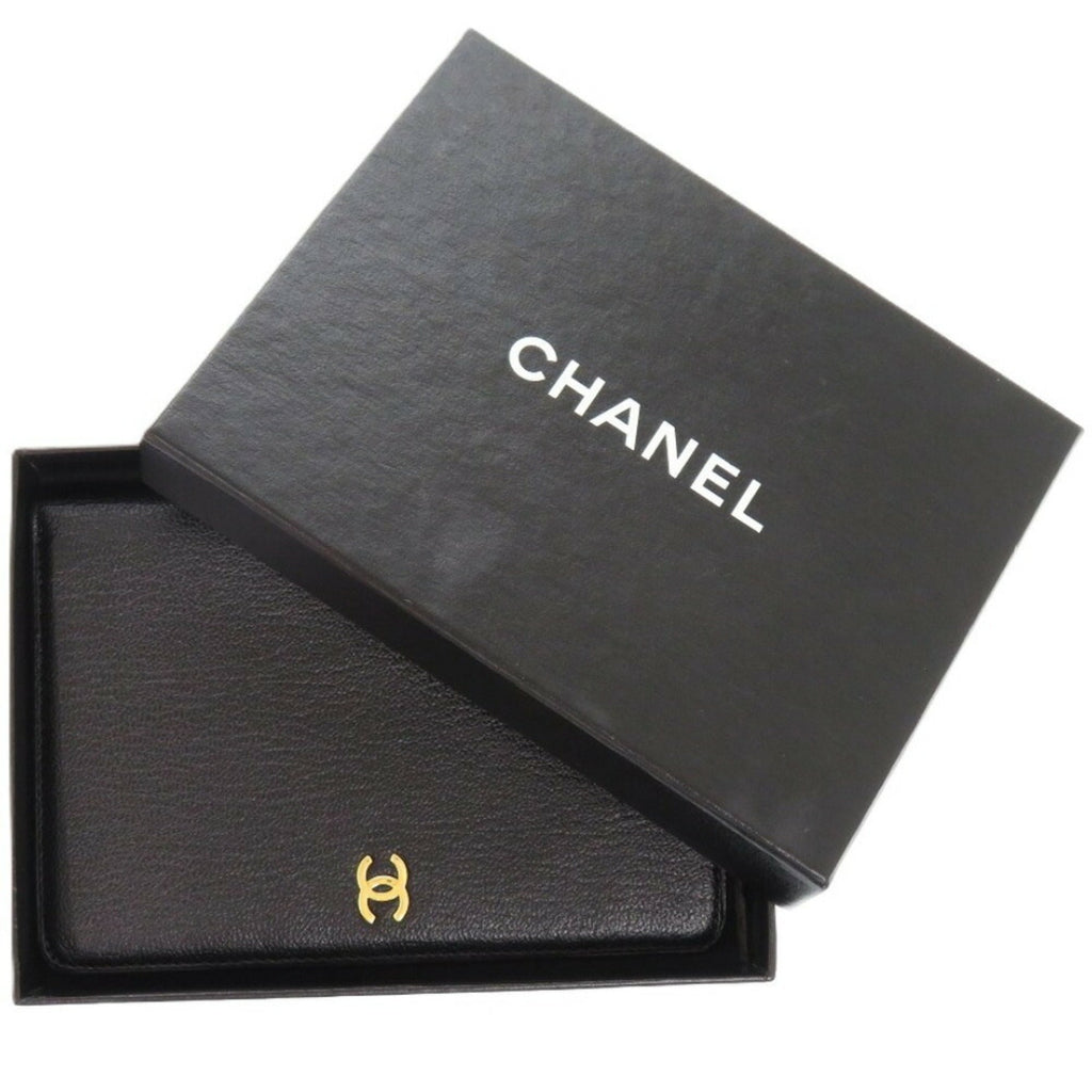 Chanel Black Leather Wallet (Bi-Fold) (Pre-Owned)