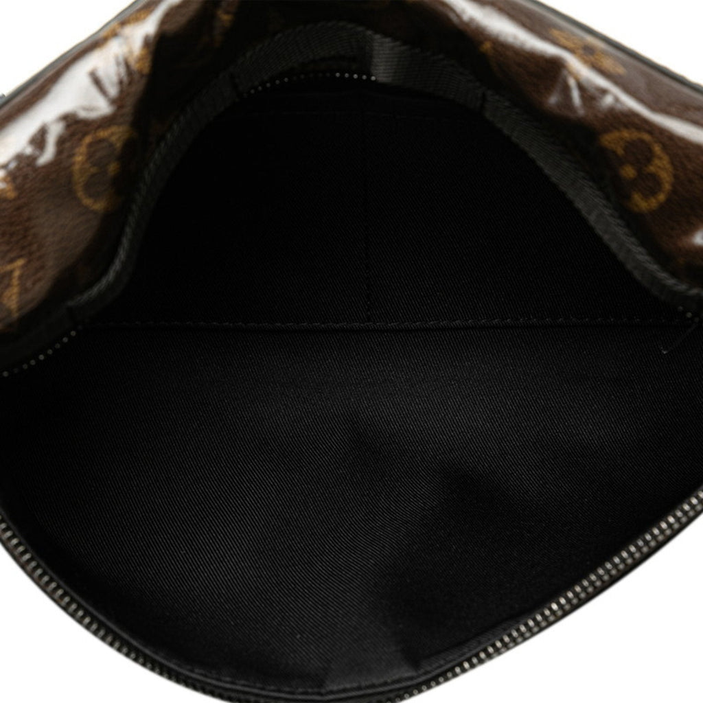 Louis Vuitton Black Brown Vinyl Leather Shoulder Bag (Pre-Owned)