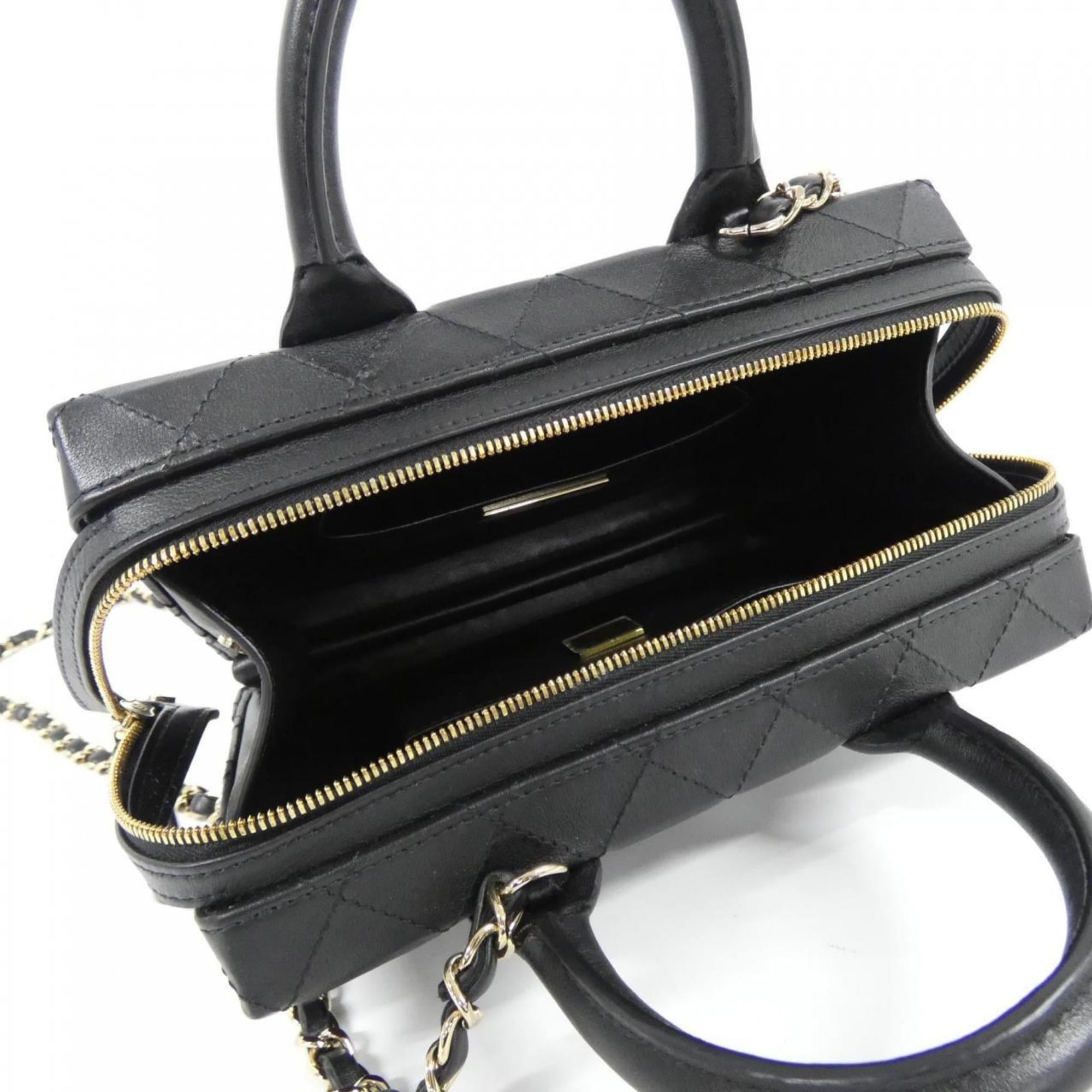 Chanel Black Leather Handbag (Pre-Owned)