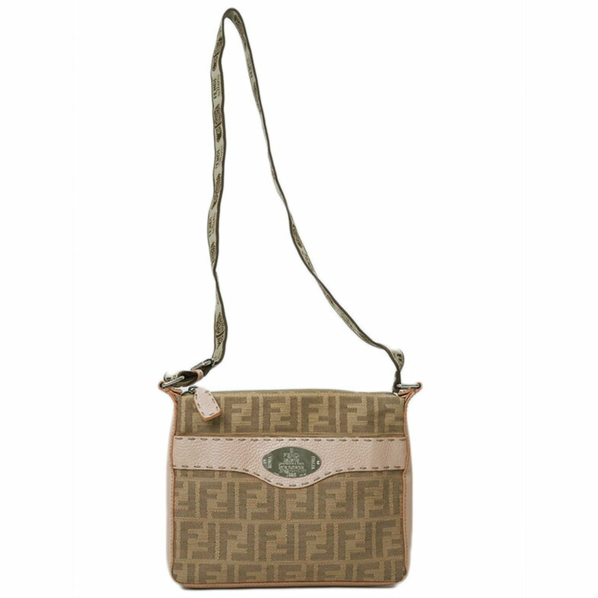 Fendi Selleria Pink Canvas Shoulder Bag (Pre-Owned)