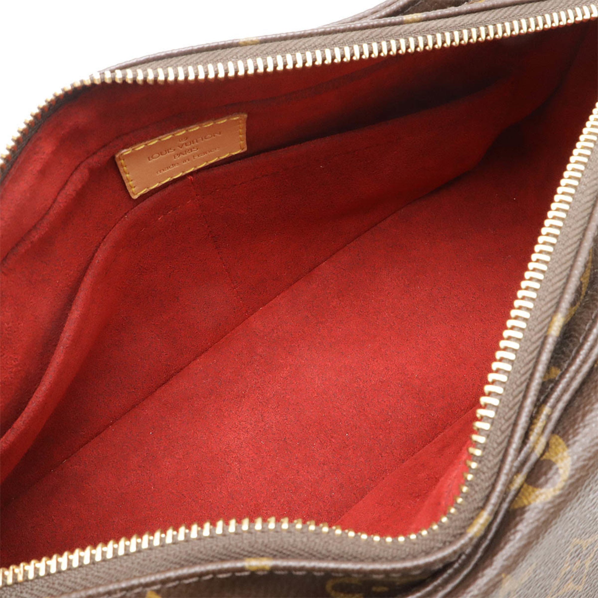 Louis Vuitton Brown Monogram Monogram Shoulder Bag (Pre-Owned)