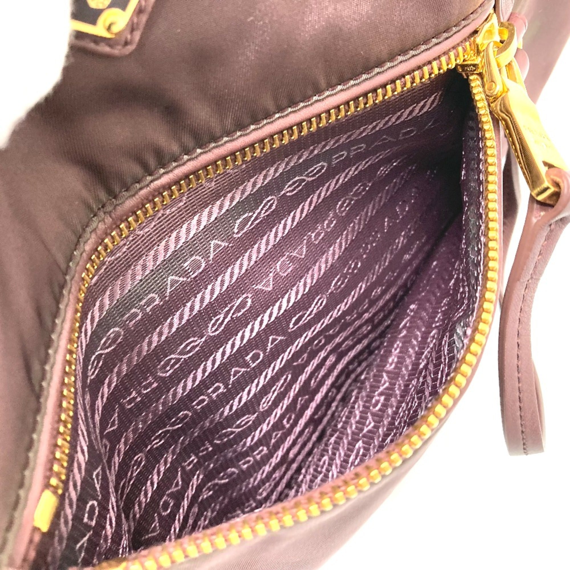 Prada Purple Leather Tote Bag (Pre-Owned)