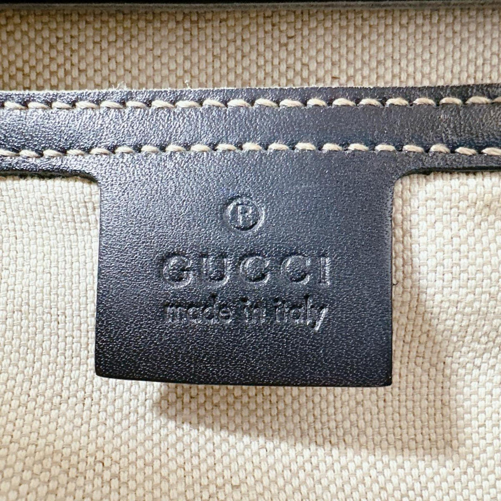 Gucci Gray Pvc Tote Bag (Pre-Owned)