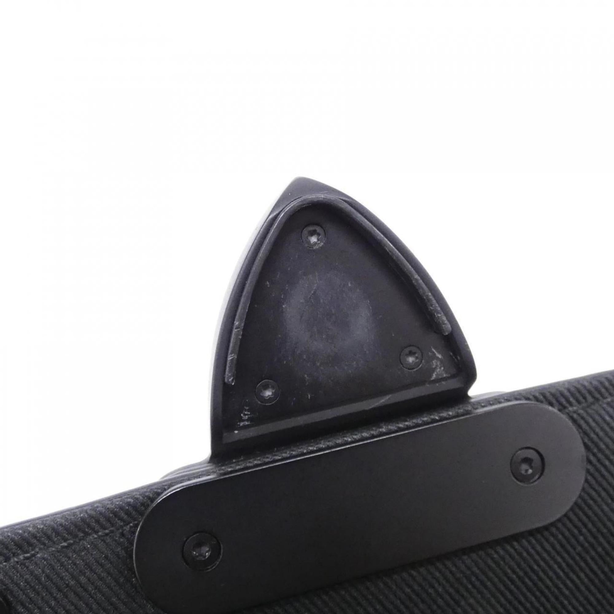Louis Vuitton Black Leather Shoulder Bag (Pre-Owned)