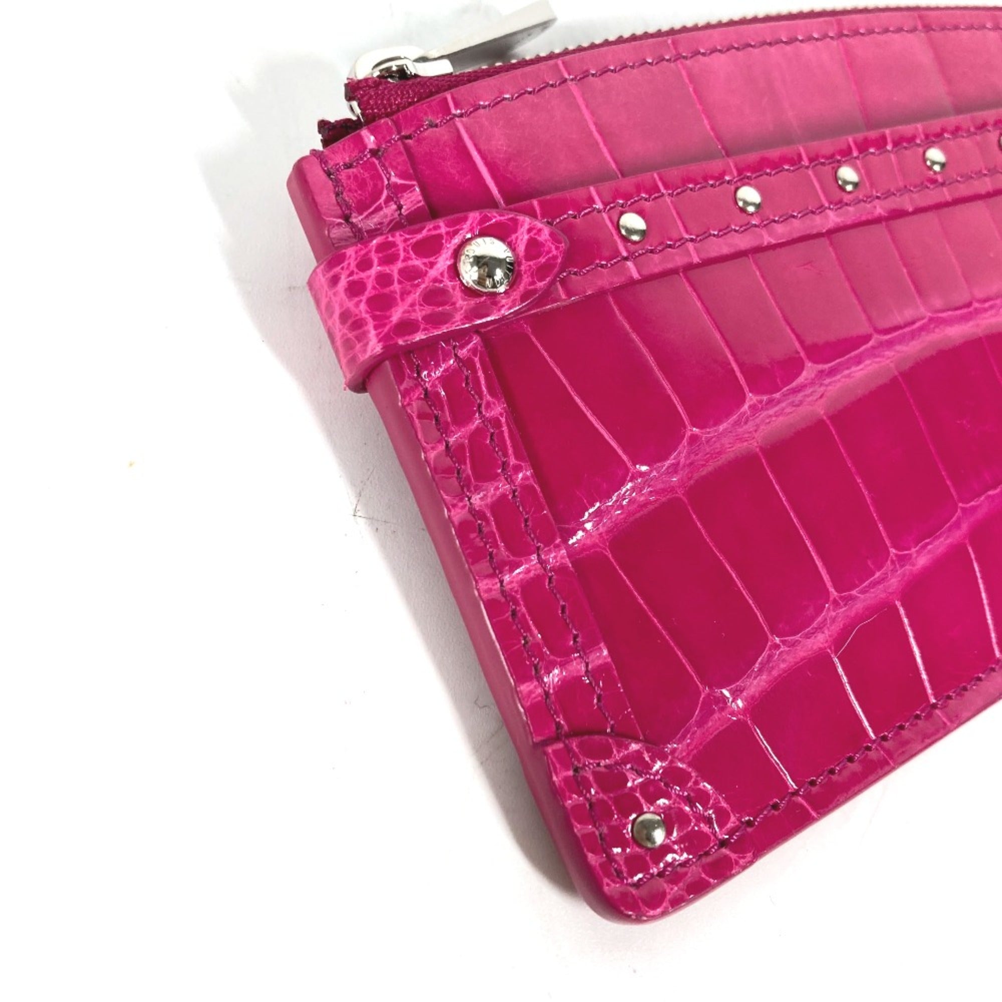 Louis Vuitton Pink Other Coin Purse/Coin Case (Pre-Owned)