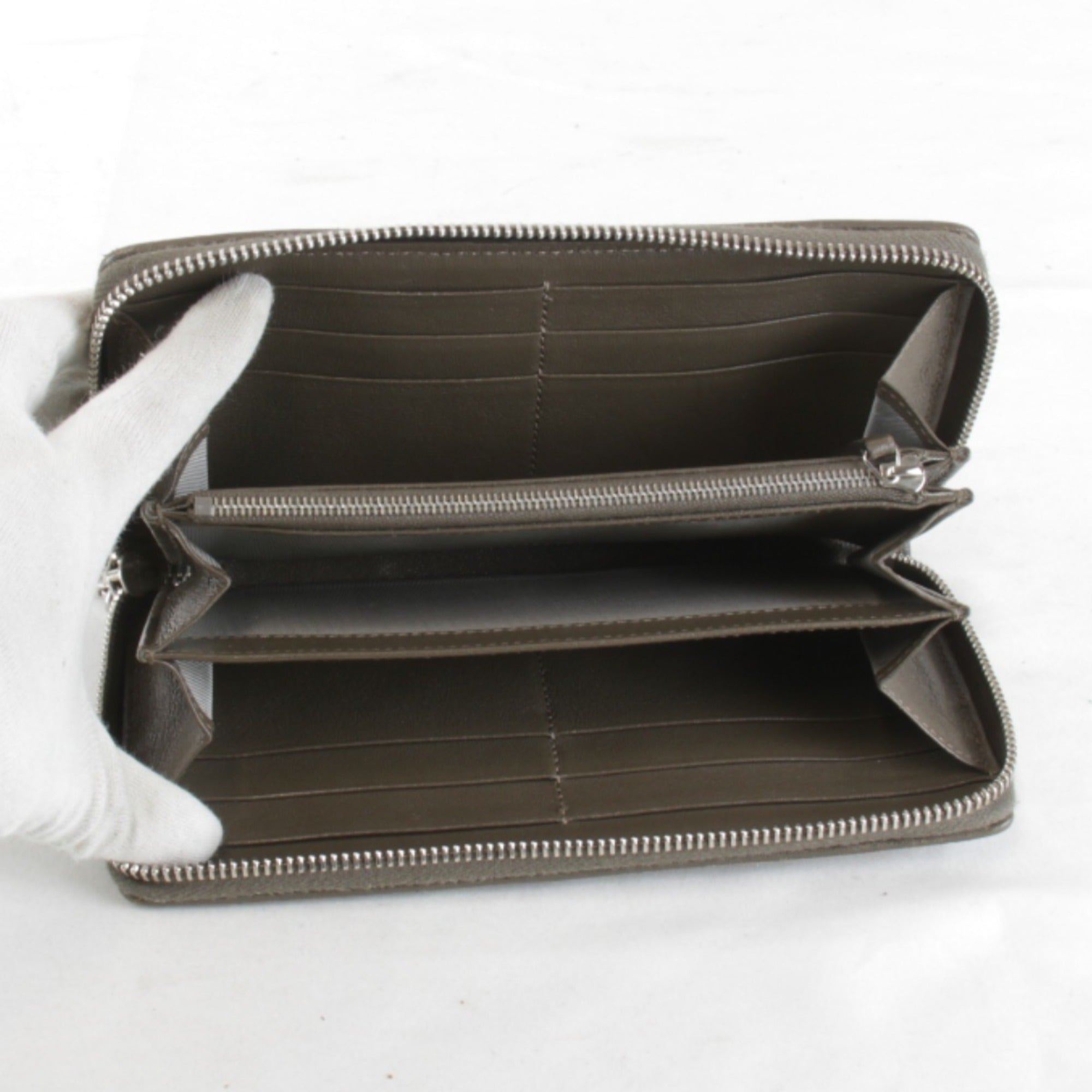 Gucci Brown Leather Long Wallet (Bi-Fold) (Pre-Owned)