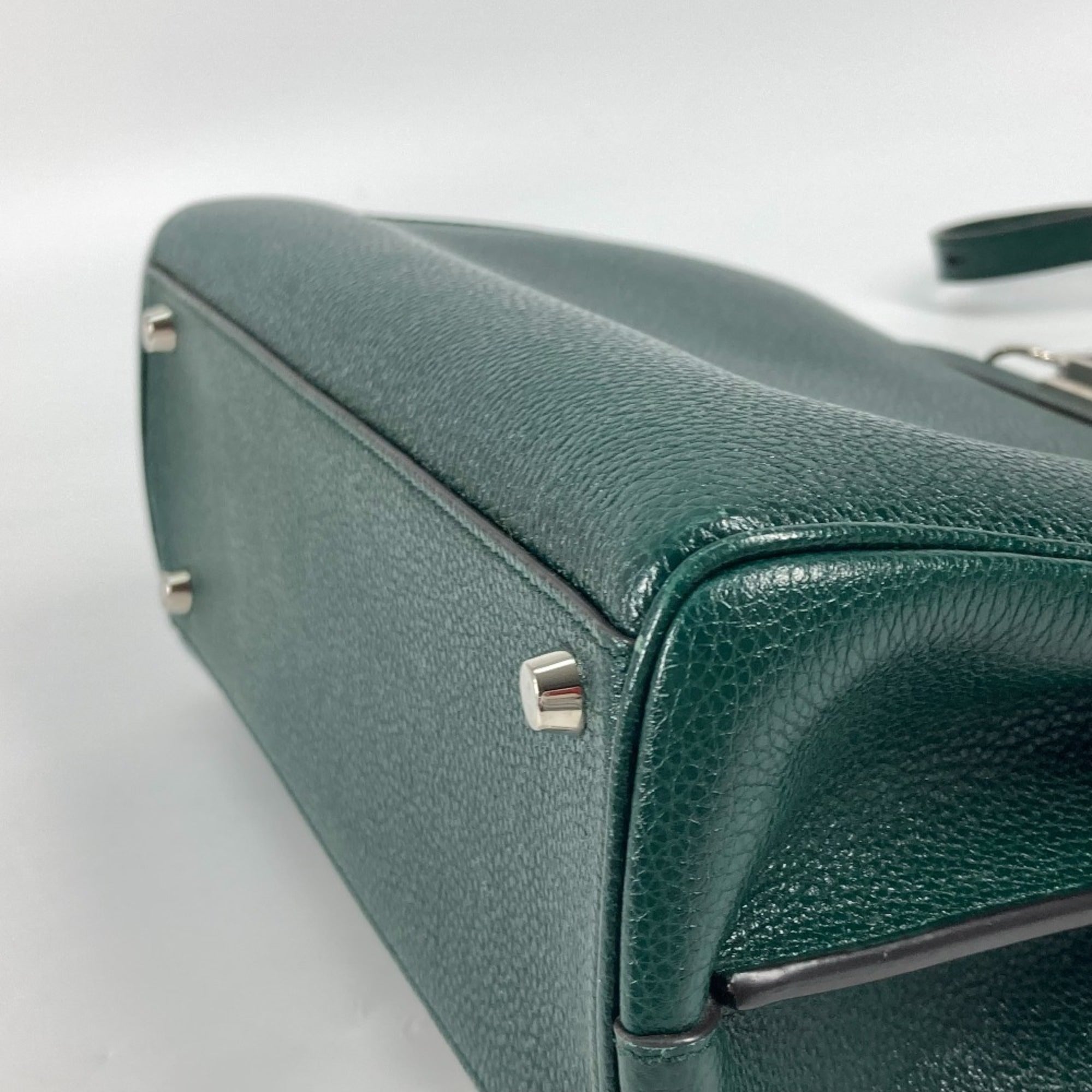 Gucci Green Leather Handbag Shoulder Bag (Pre-Owned)