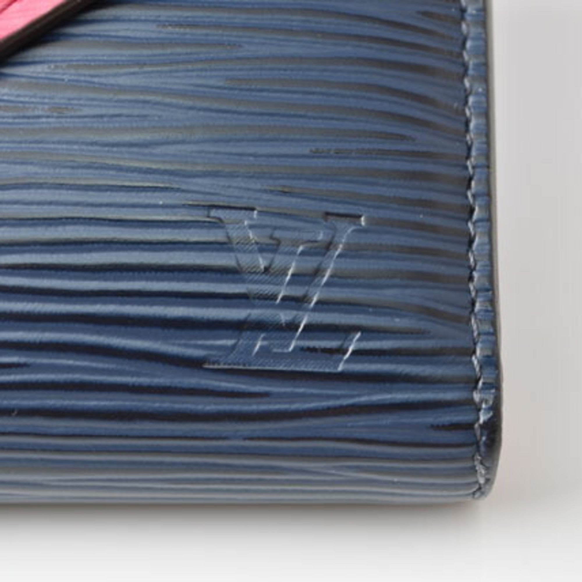 Louis Vuitton Epi Blue Epi Leather Wallet (Tri-Fold) (Pre-Owned)