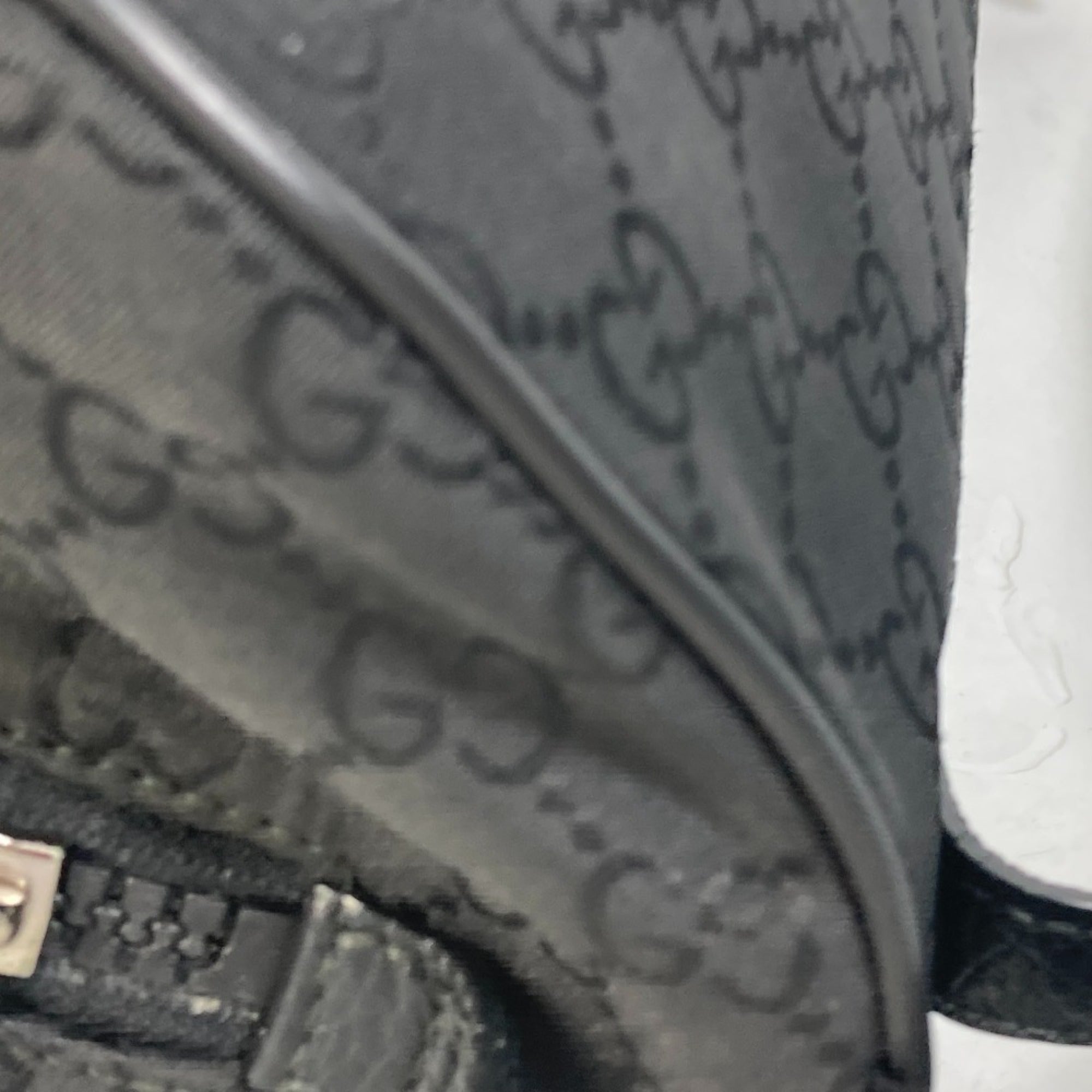 Gucci Black Nylon Fanny Pack (Pre-Owned)