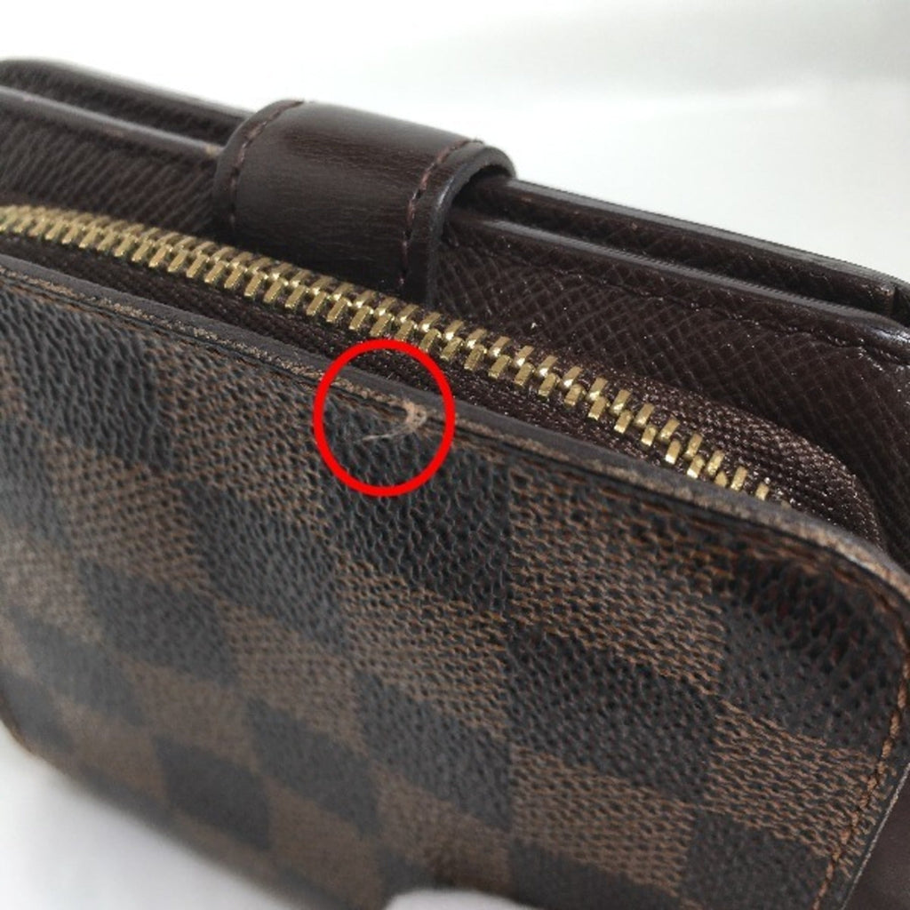 Louis Vuitton Damier Brown Damier Canvas Wallet (Bi-Fold) (Pre-Owned)