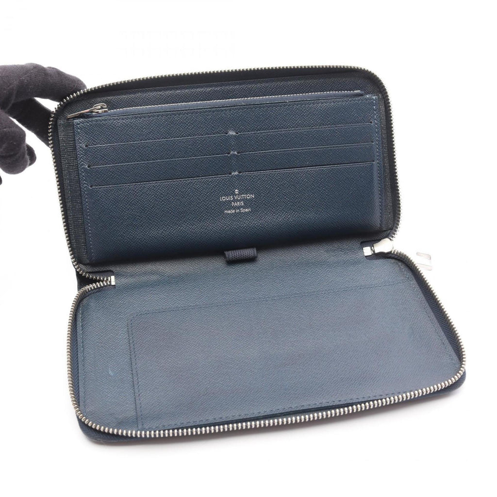 Louis Vuitton Navy Ocean Taiga Leather Long Wallet (Bi-Fold) (Pre-Owned)