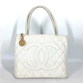 Chanel White Caviar Leather Shoulder Bag Tote Bag (Pre-Owned)