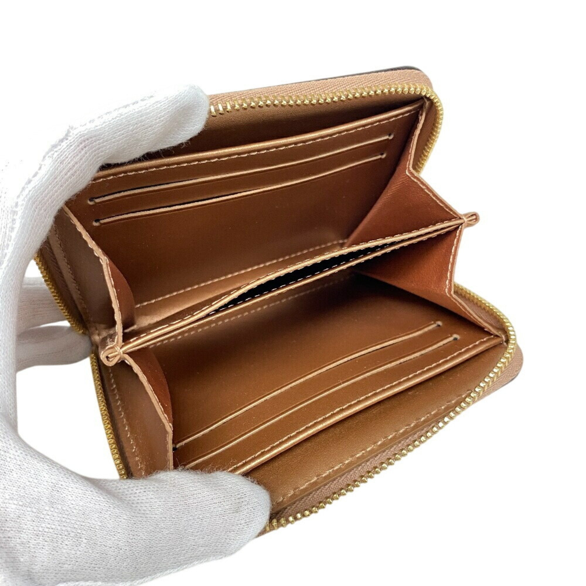 Louis Vuitton Monogram Vernis Beige Monogram Vernis Coin Purse/Coin Case (Pre-Owned)