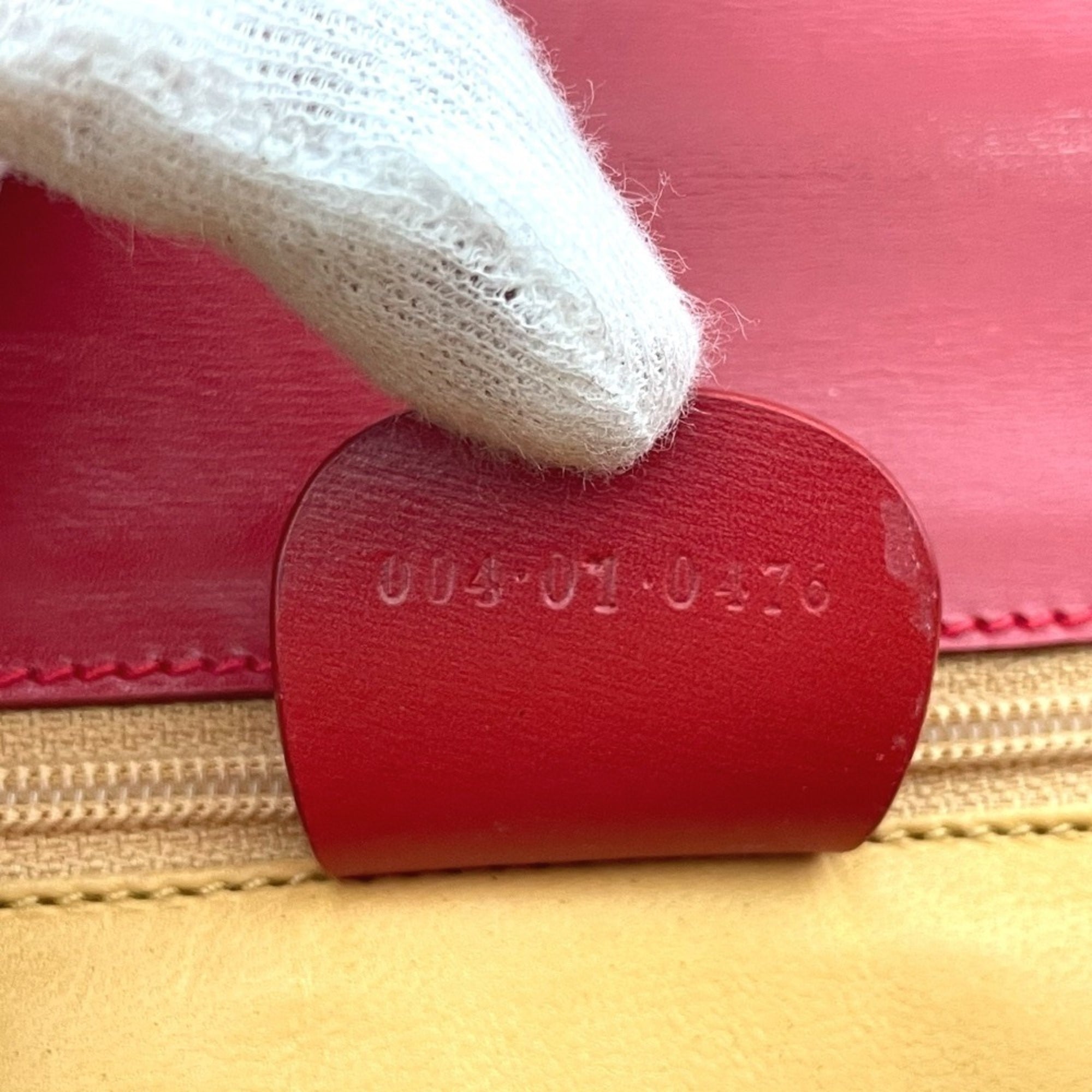 Gucci Red Color Leather Clutch Bag Shoulder Bag (Pre-Owned)