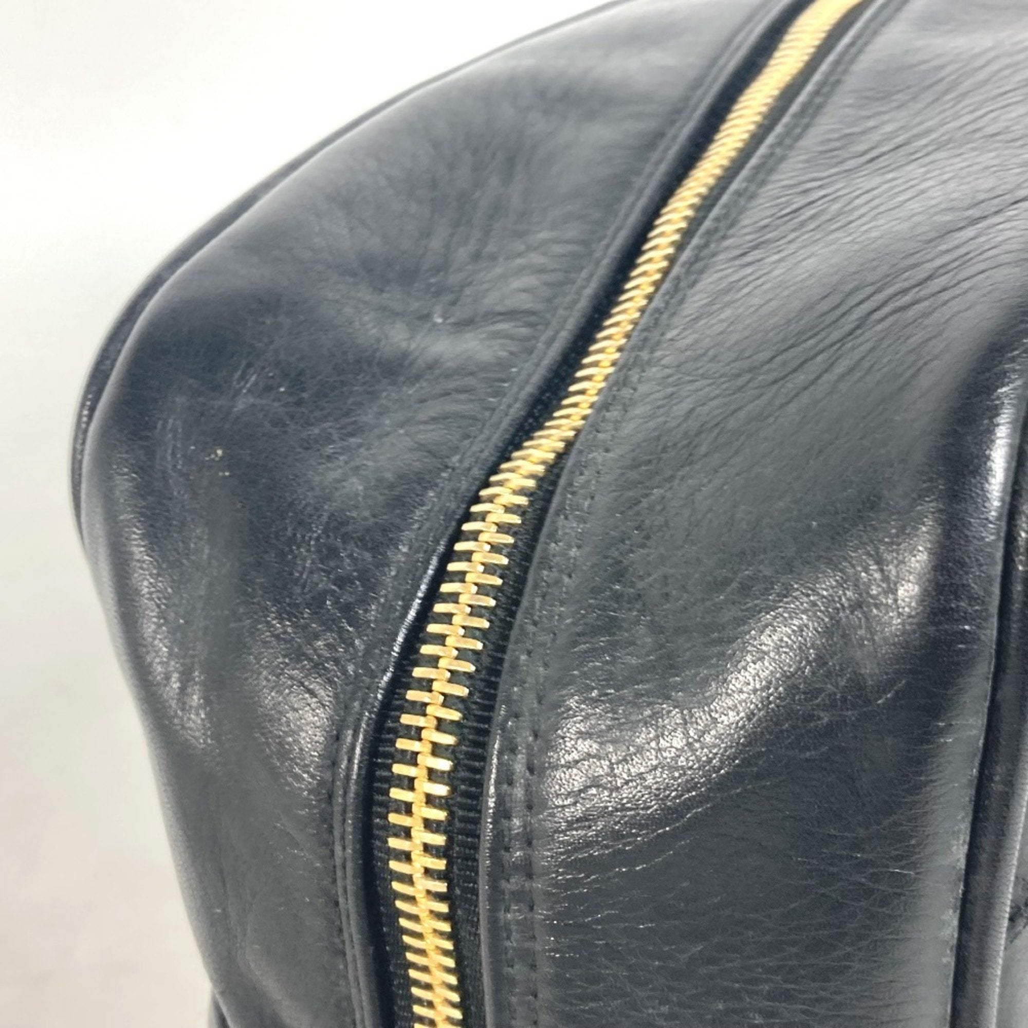 Chanel Black Leather Pouch (Pre-Owned)