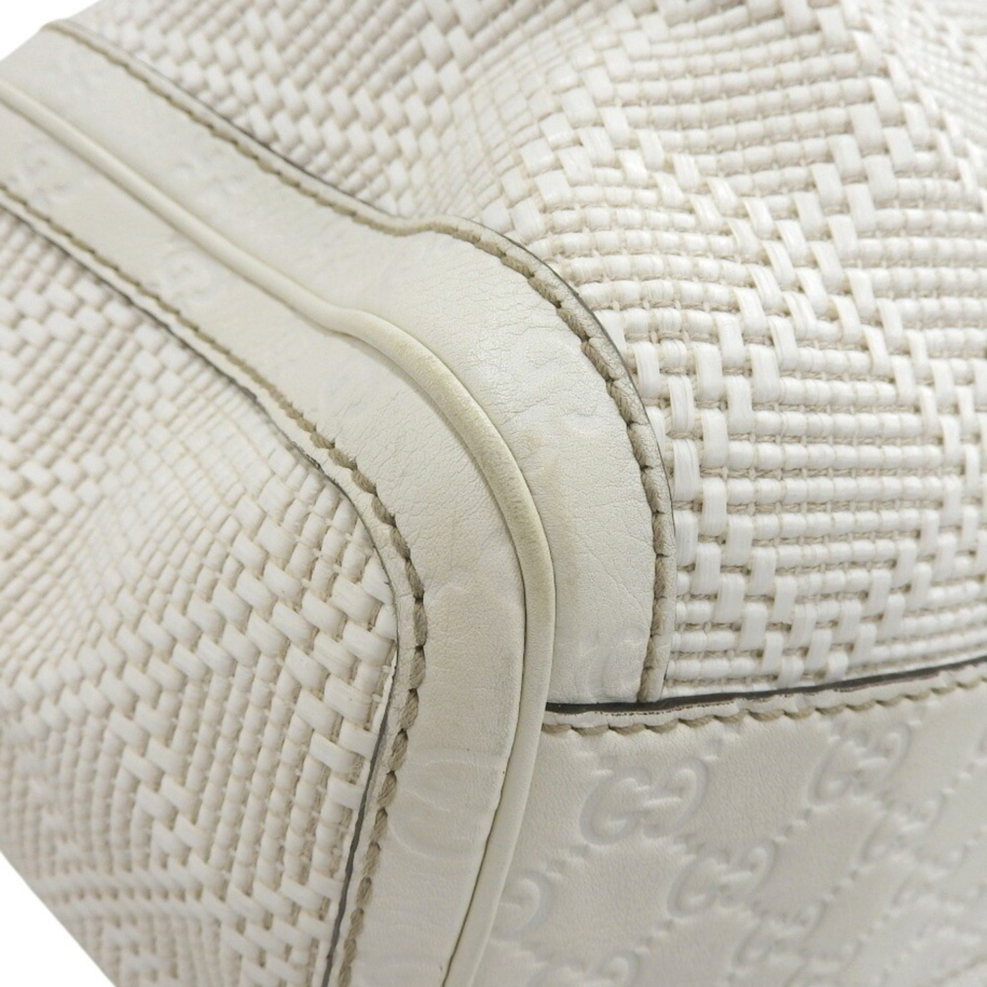 Gucci White Leather Handbag (Pre-Owned)