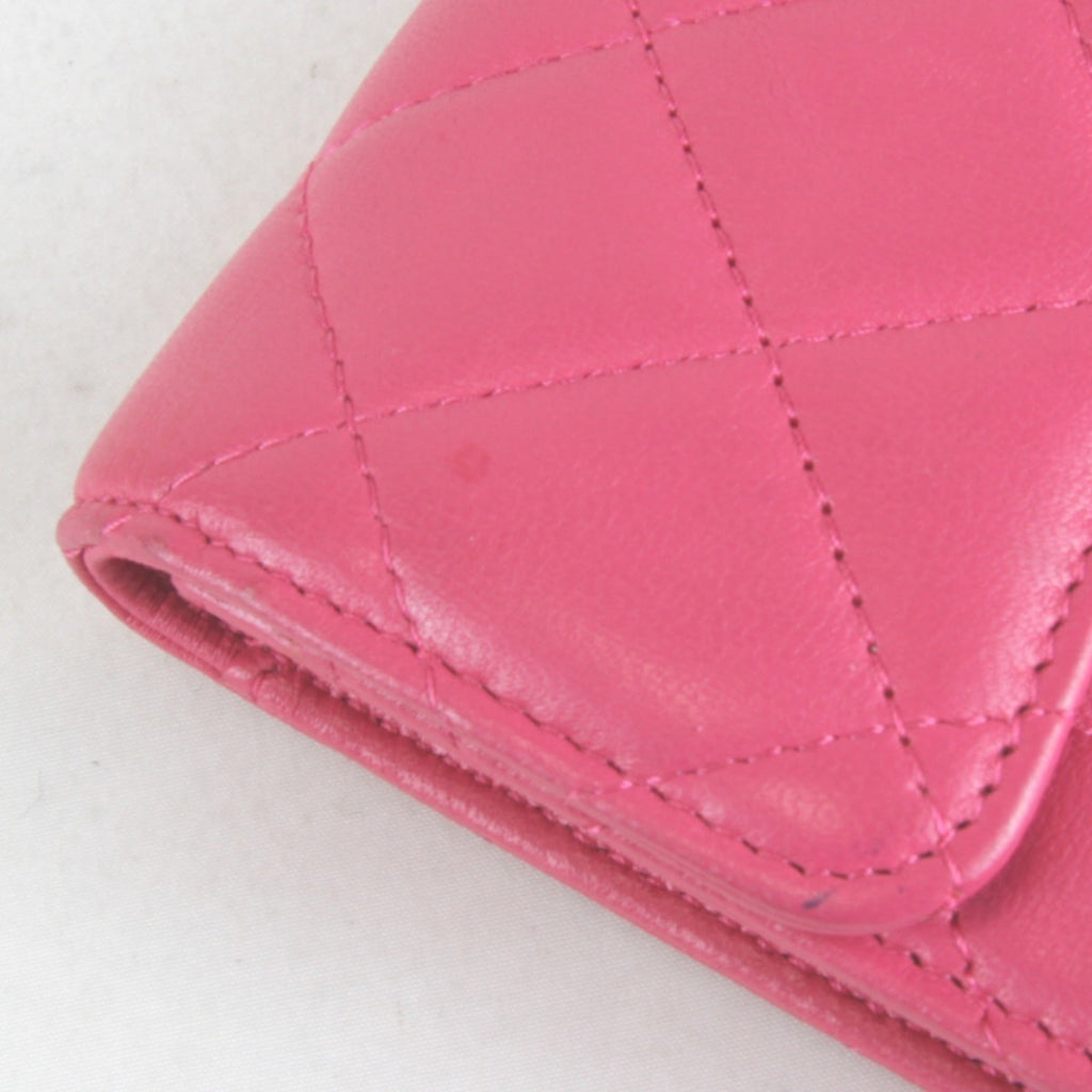 Chanel Pink Leather Wallet (Bi-Fold) (Pre-Owned)