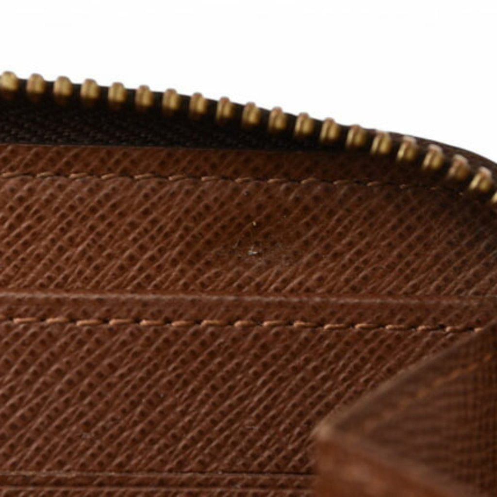 Louis Vuitton Monogram Monogram Wallet (Bi-Fold) (Pre-Owned)