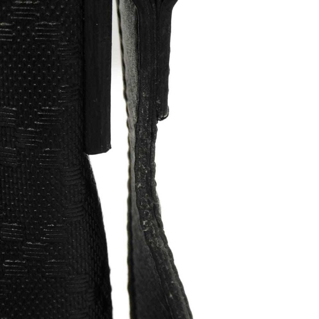 Gucci Diamante Black Leather Messenger Bag Shoulder Bag (Pre-Owned)