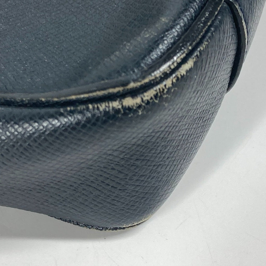 Louis Vuitton Boreal Dark Navy Taiga Leather Leather Briefcase (Pre-Owned)