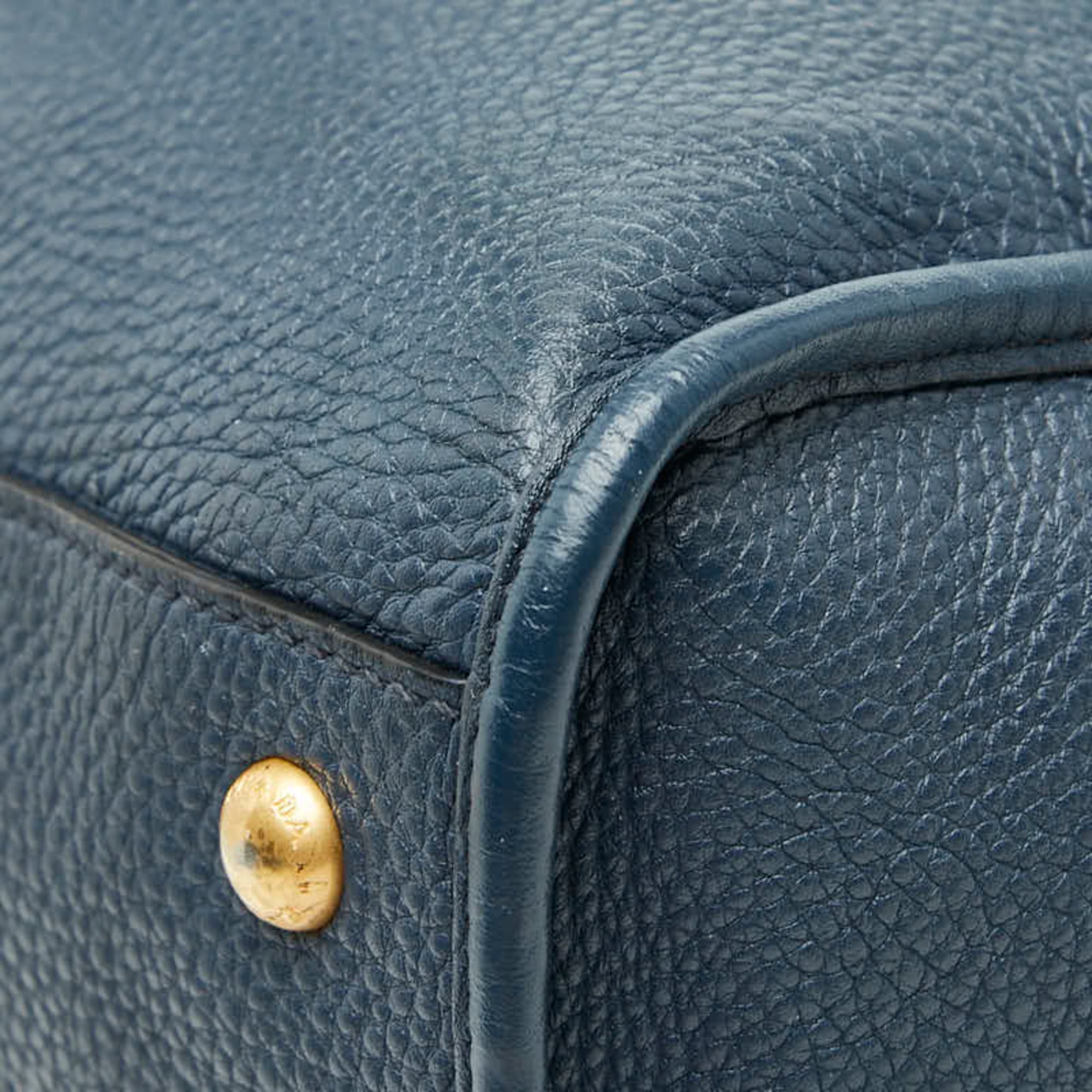 Prada Black Navy Leather Handbag Shoulder Bag (Pre-Owned)