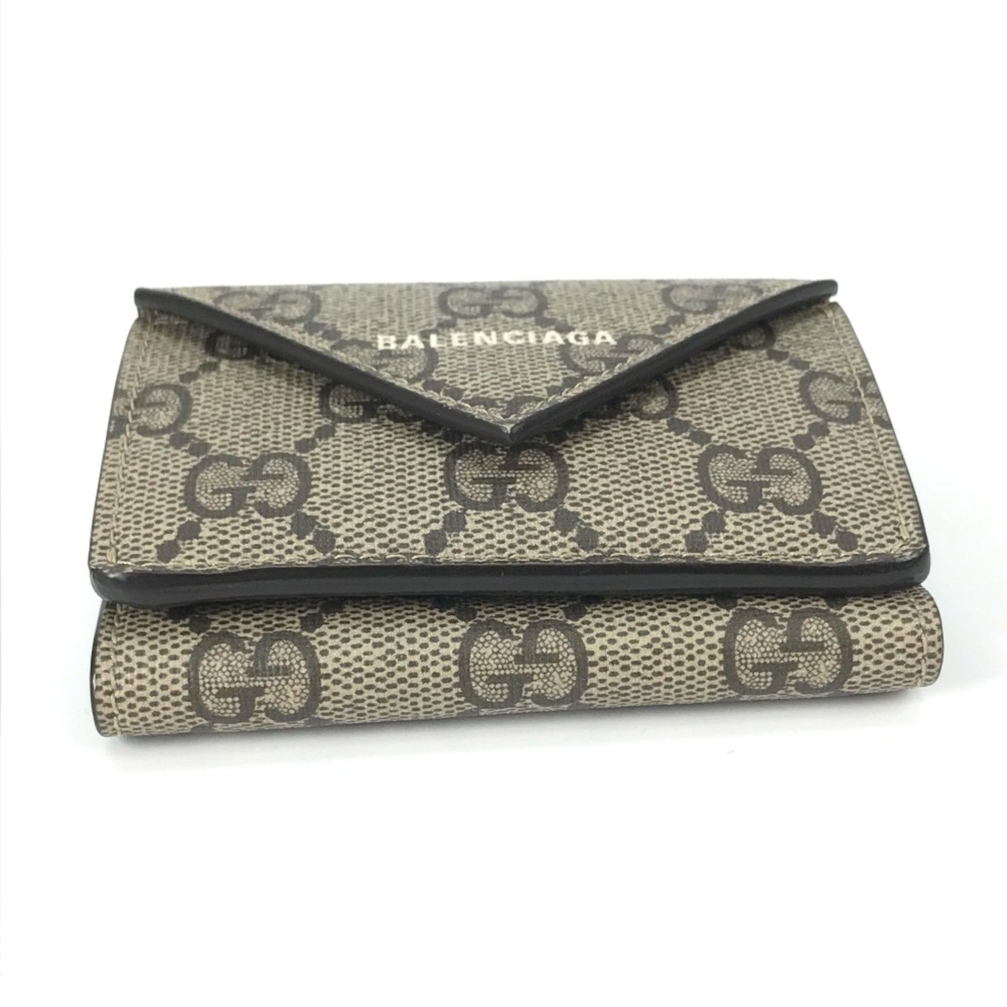Gucci Beige Other Wallet (Tri-Fold) (Pre-Owned)