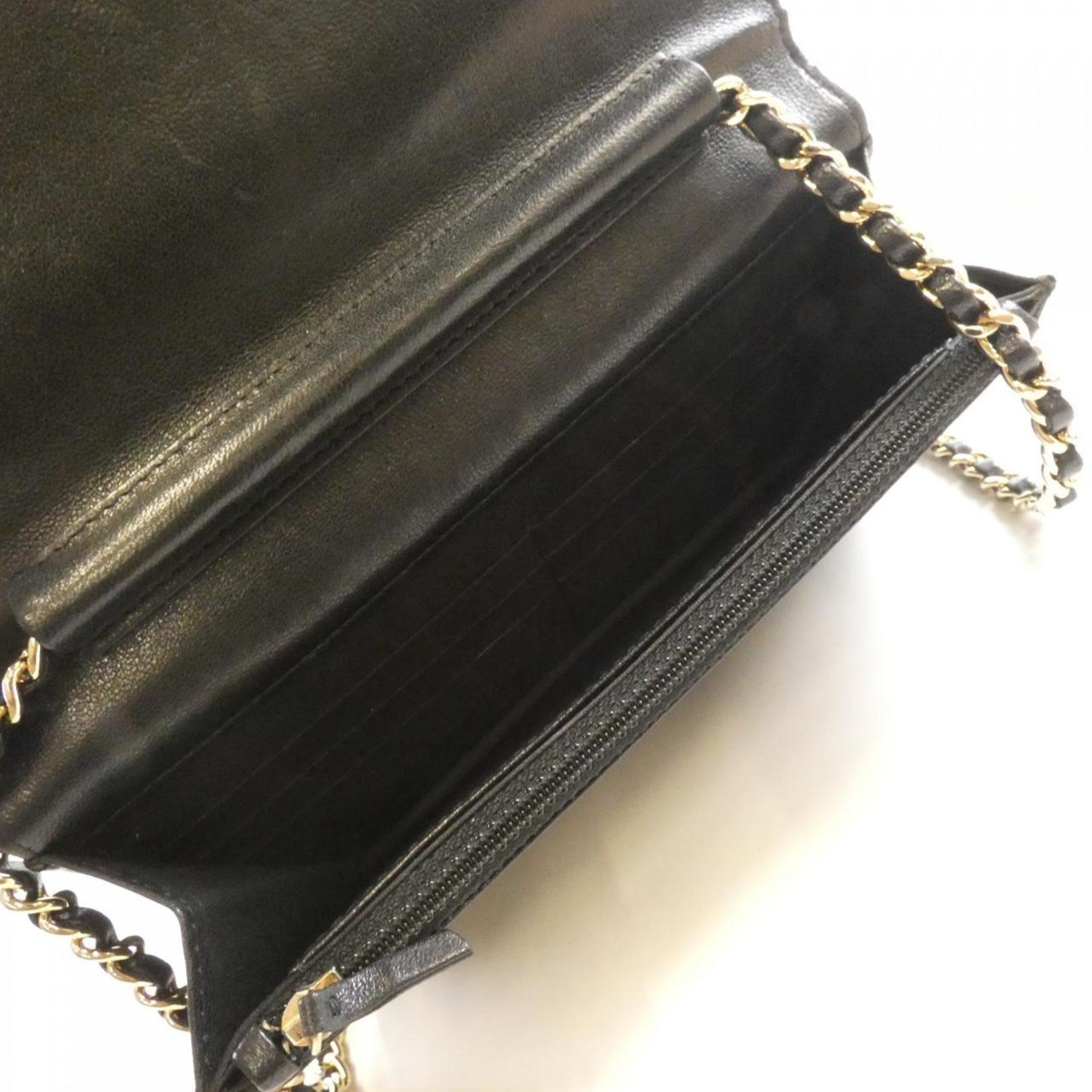 Chanel Beige Black Leather Chain/Shoulder Wallet (Pre-Owned)