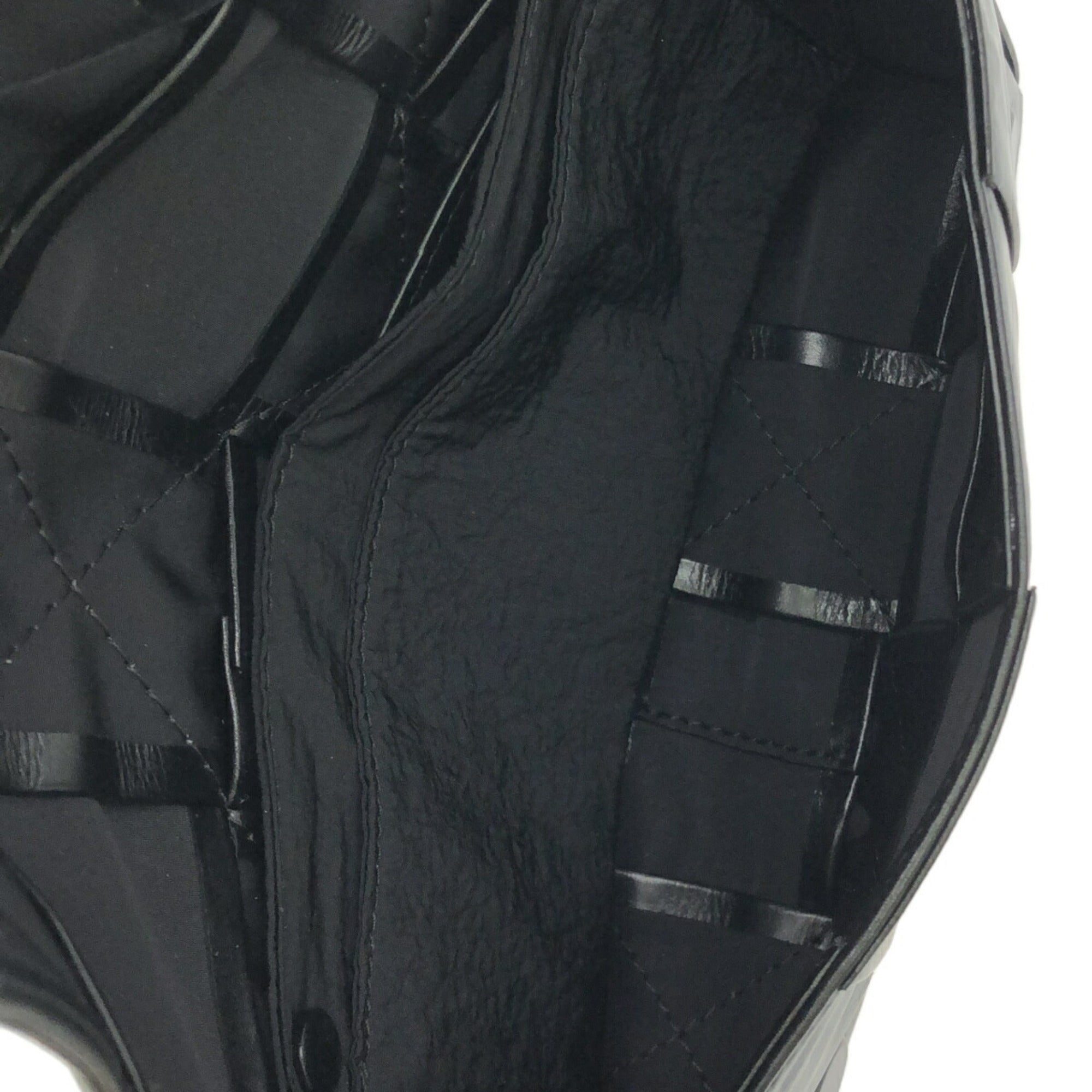 Bottega Veneta Black Leather Sling Bag (Pre-Owned)