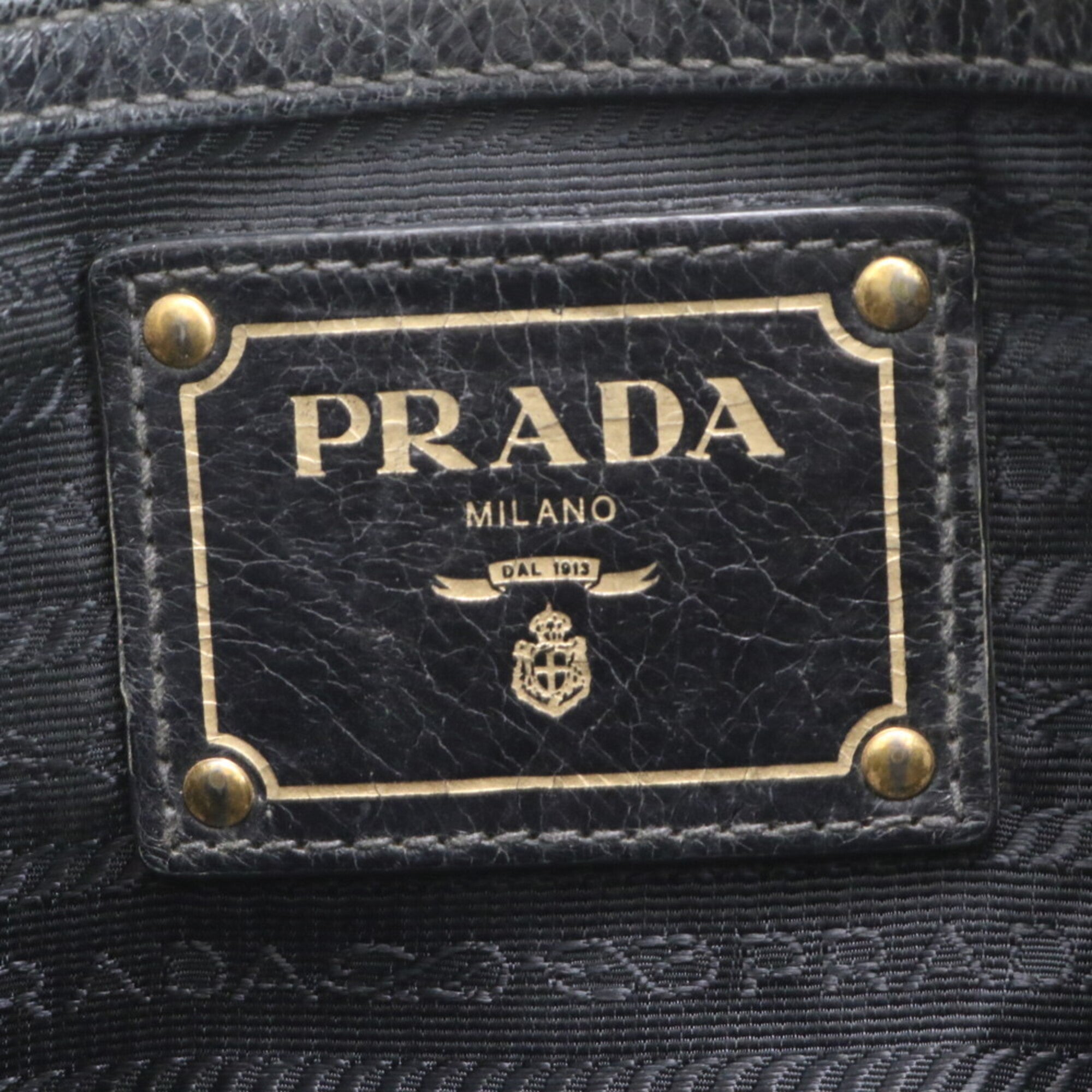 Prada Black Leather Handbag (Pre-Owned)