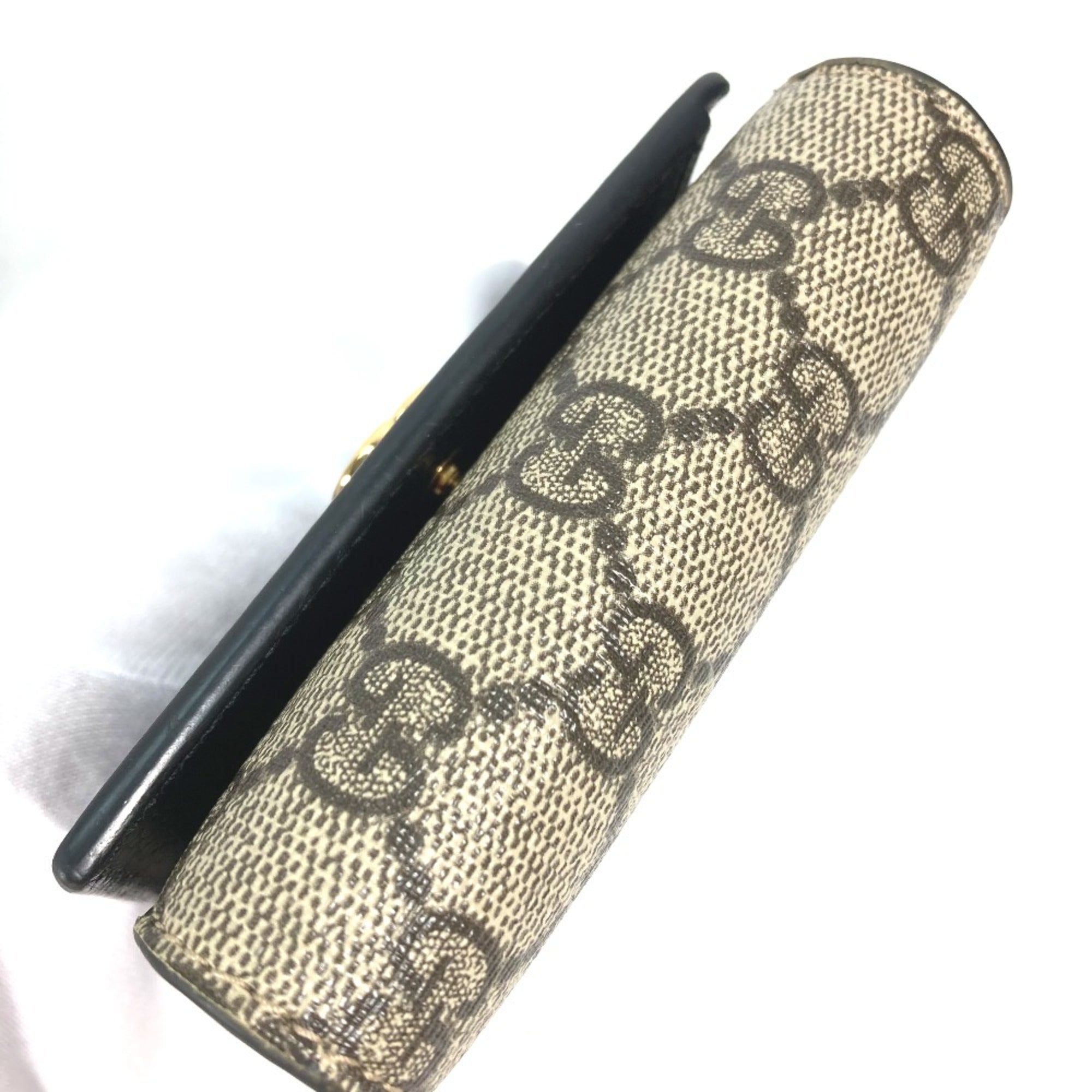 Gucci Beige Leather Wallet (Bi-Fold) (Pre-Owned)
