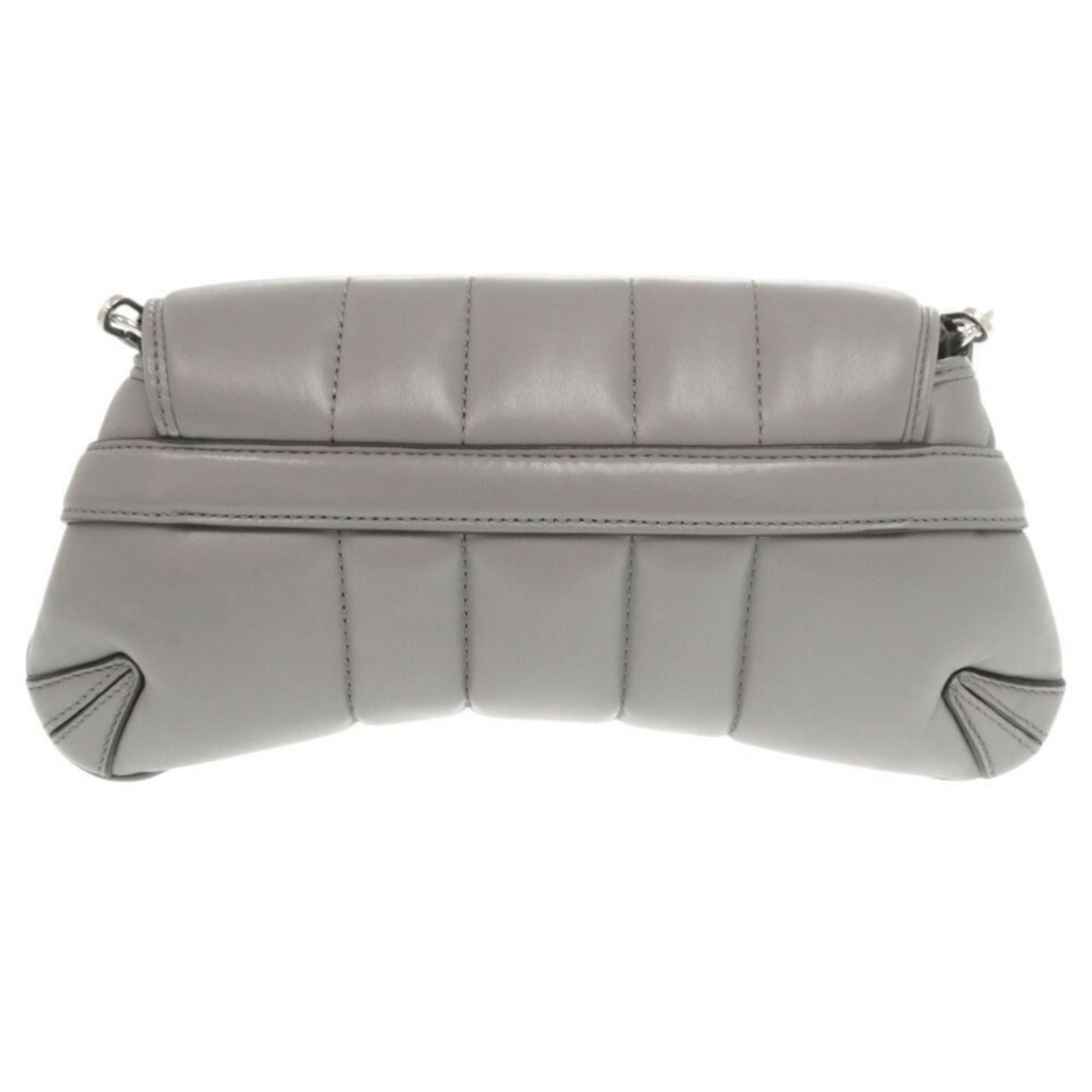 Gucci Gray Leather Shoulder Bag (Pre-Owned)