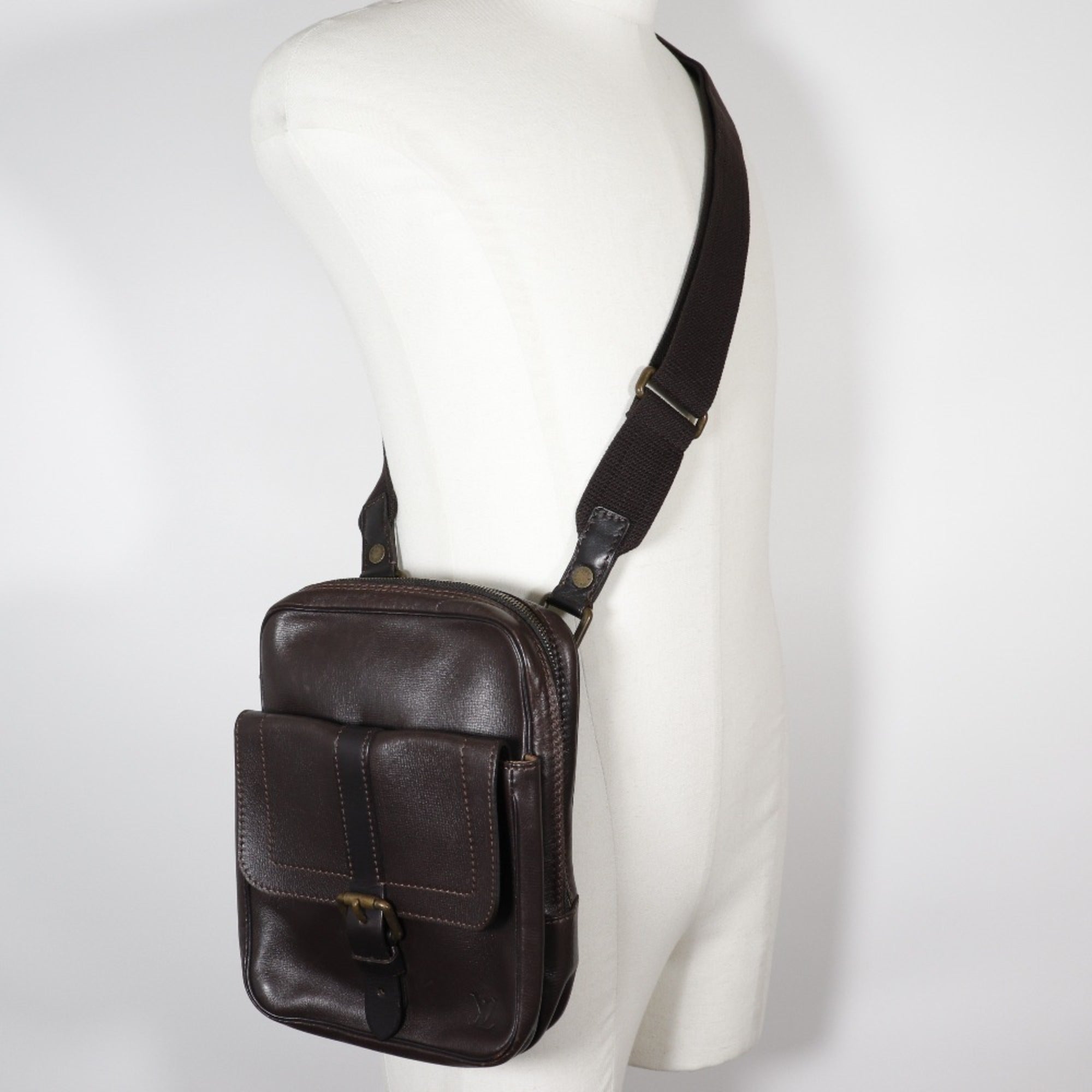 Louis Vuitton Brown Coffee Leather Shoulder Bag (Pre-Owned)
