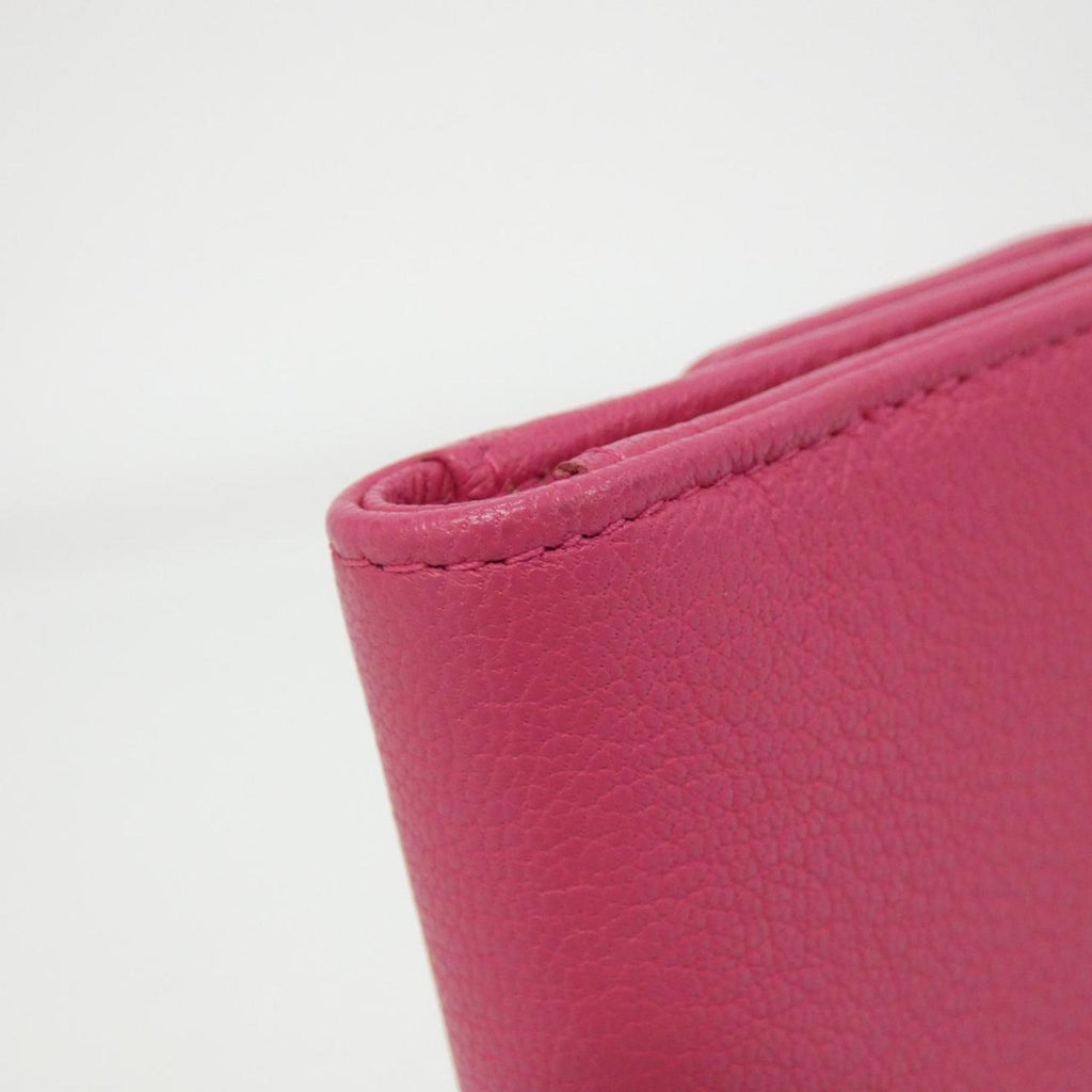 Chanel Pink Leather Wallet (Tri-Fold) (Pre-Owned)