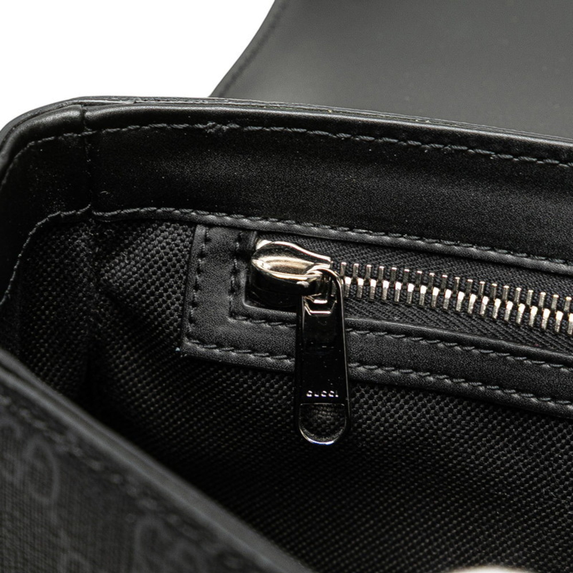 Gucci Black Pvc Leather Shoulder Bag (Pre-Owned)