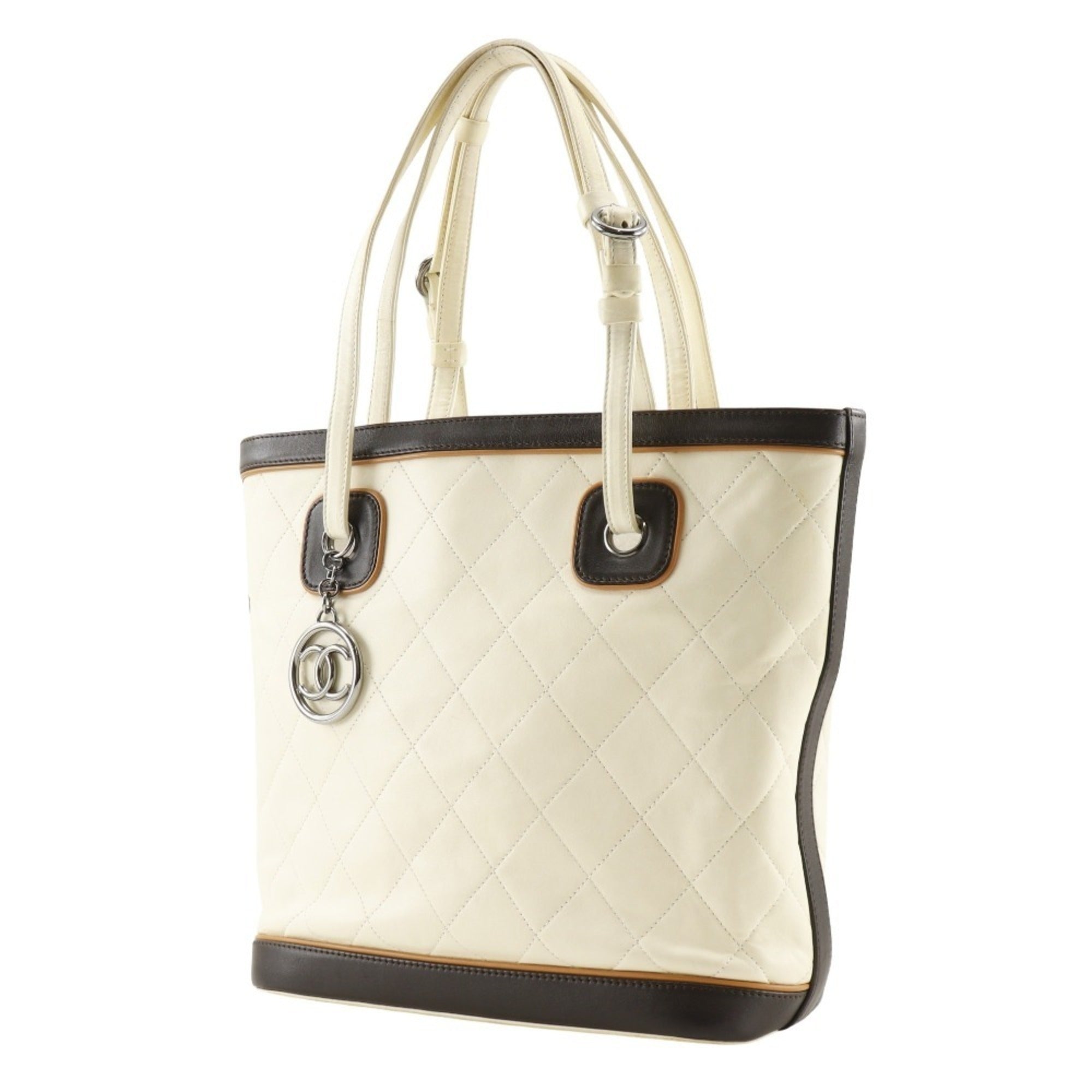 Chanel Ivory Leather Tote Bag (Pre-Owned)